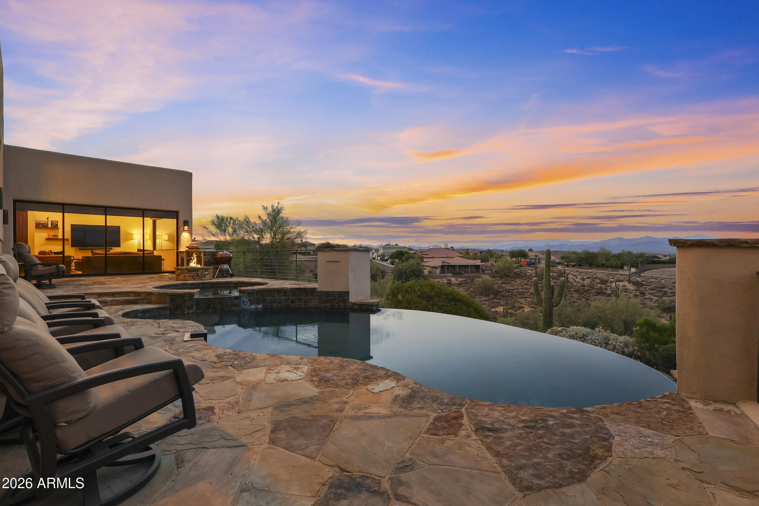CUESTA ACRES - Residential