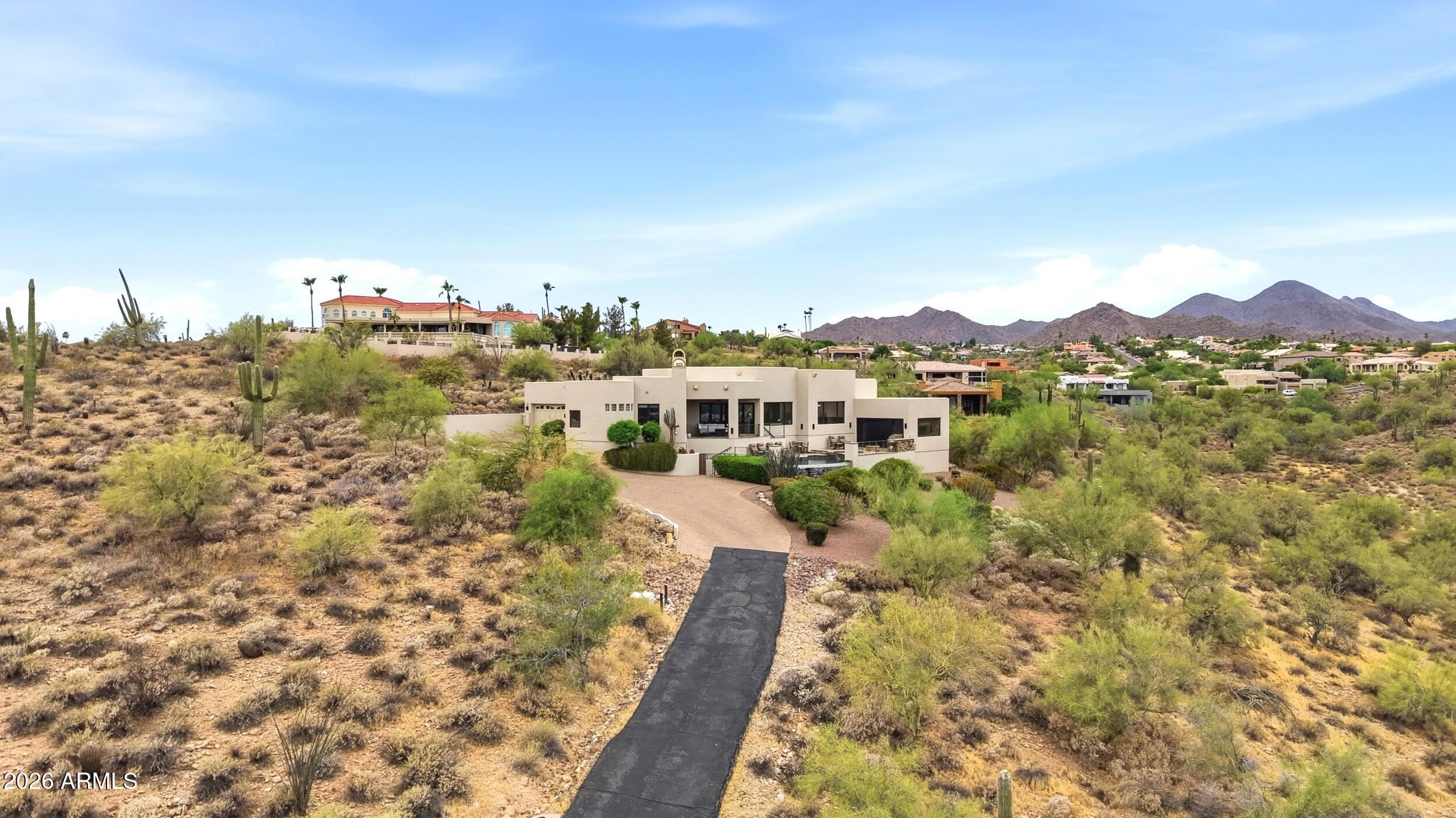 CUESTA ACRES - Residential