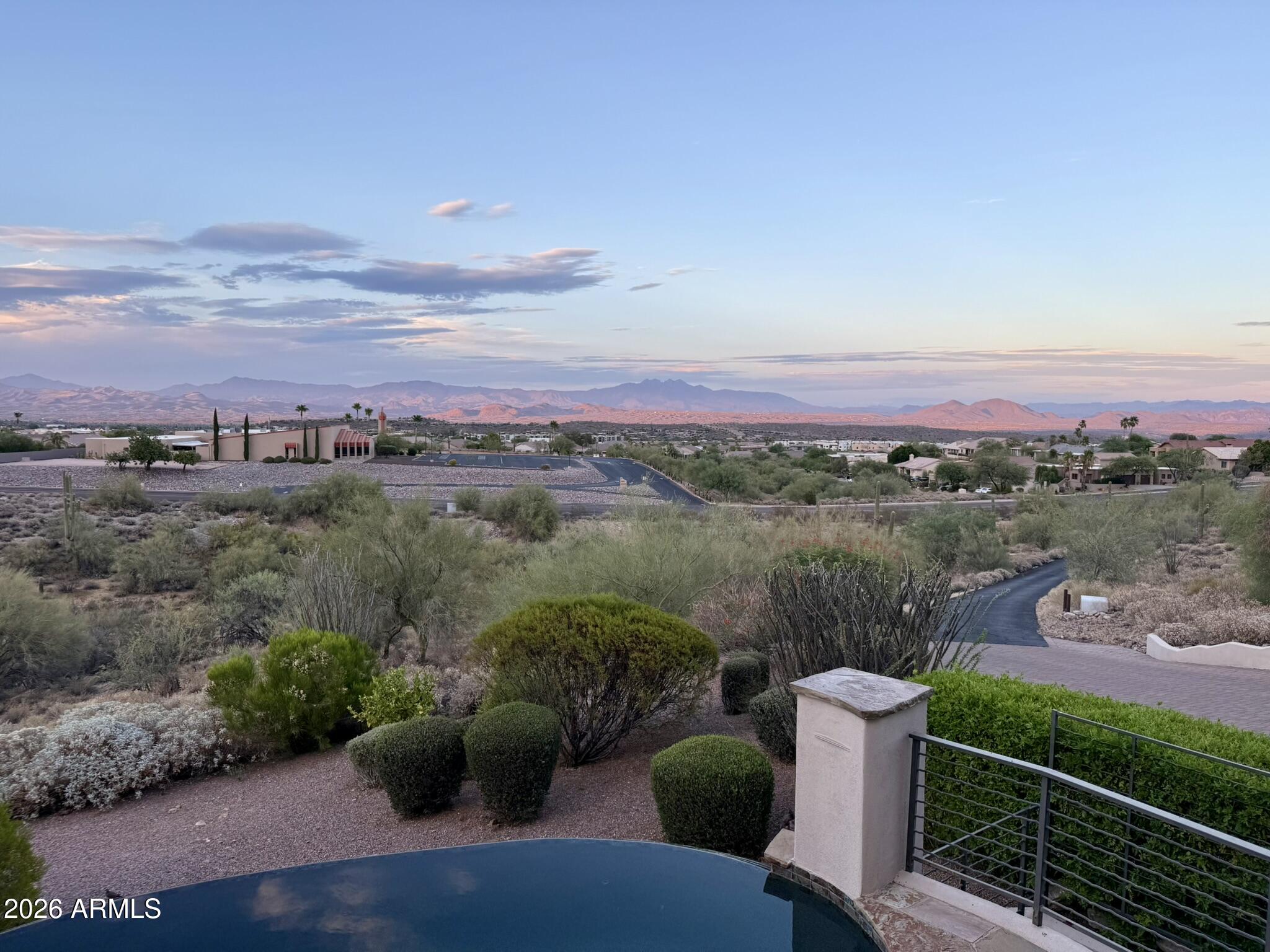 CUESTA ACRES - Residential