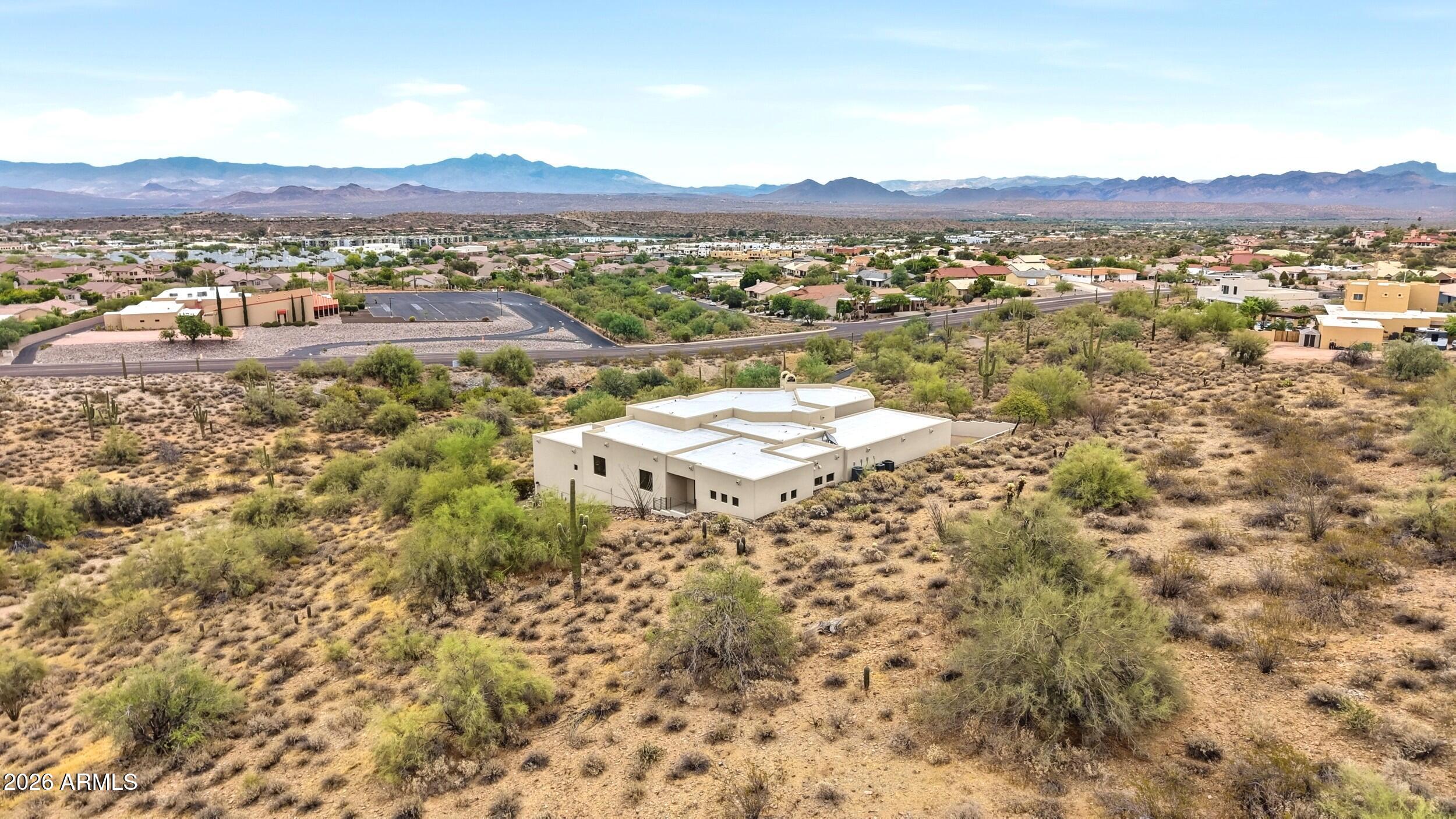CUESTA ACRES - Residential