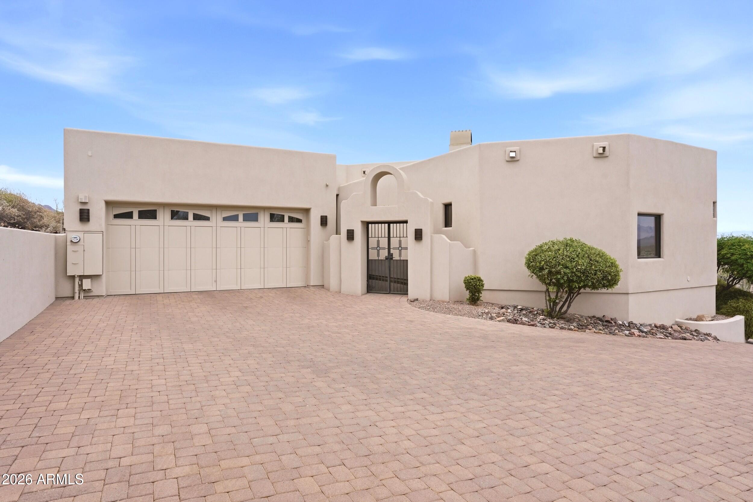 CUESTA ACRES - Residential