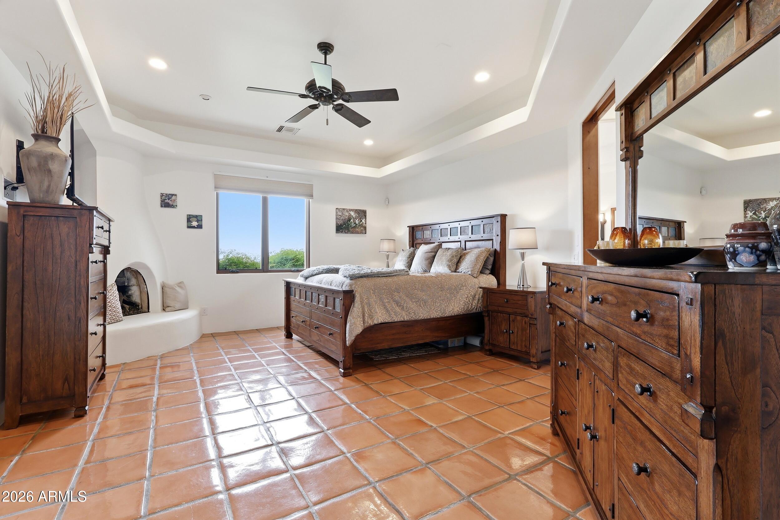 CUESTA ACRES - Residential