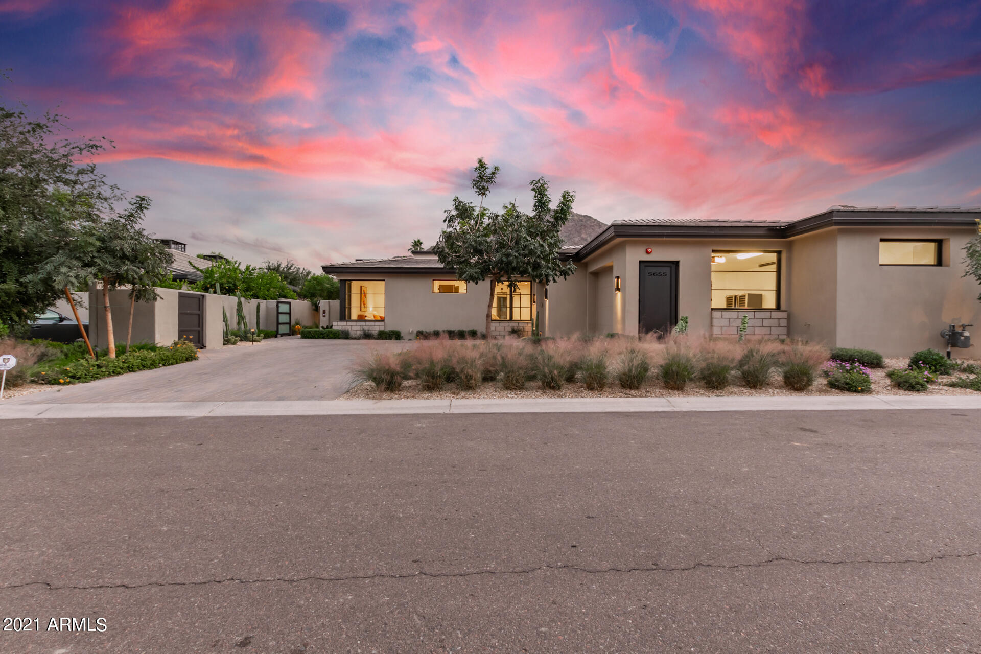 THE VILLAGE AT MOUNTAIN SHADOWS - Residential