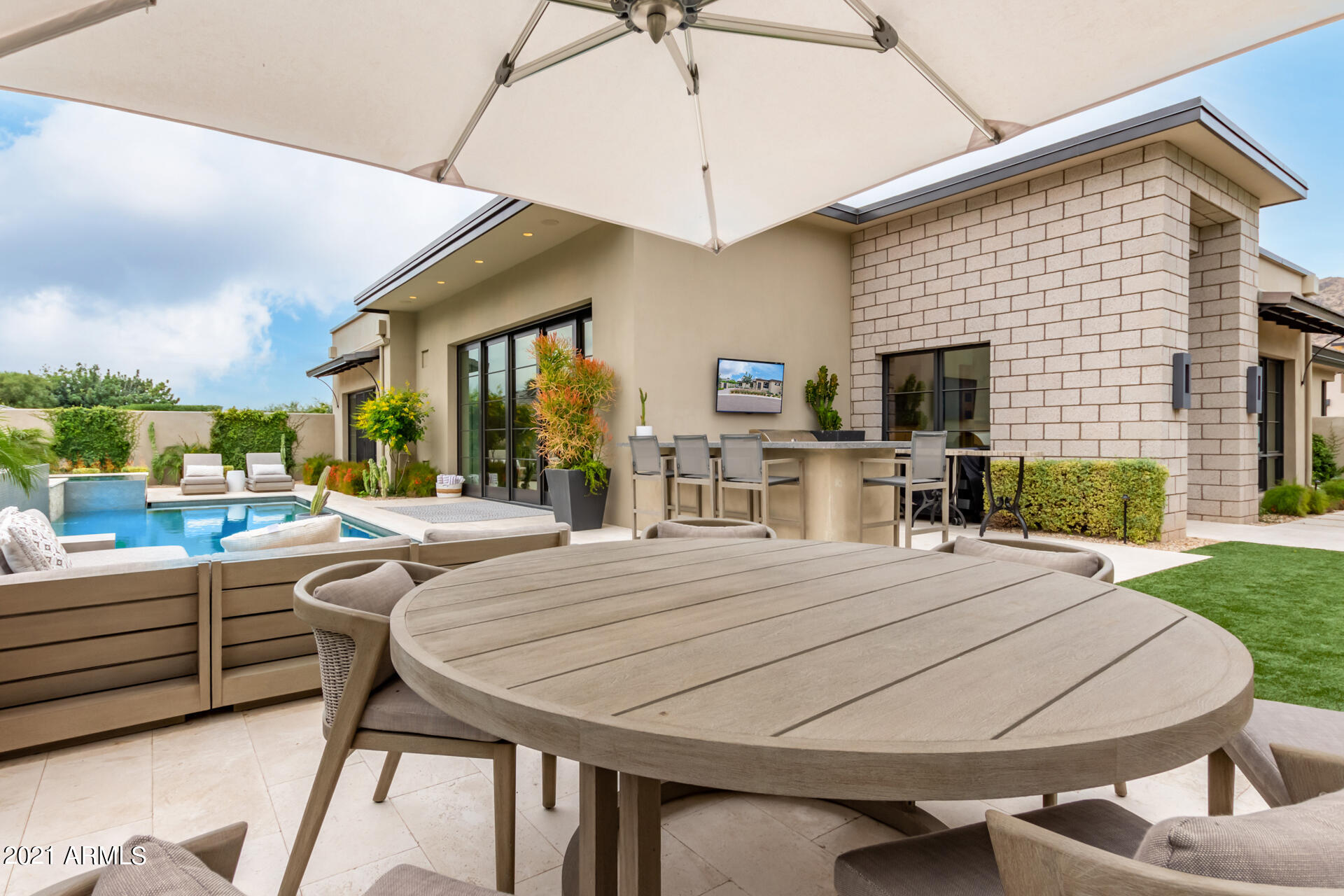 THE VILLAGE AT MOUNTAIN SHADOWS - Residential