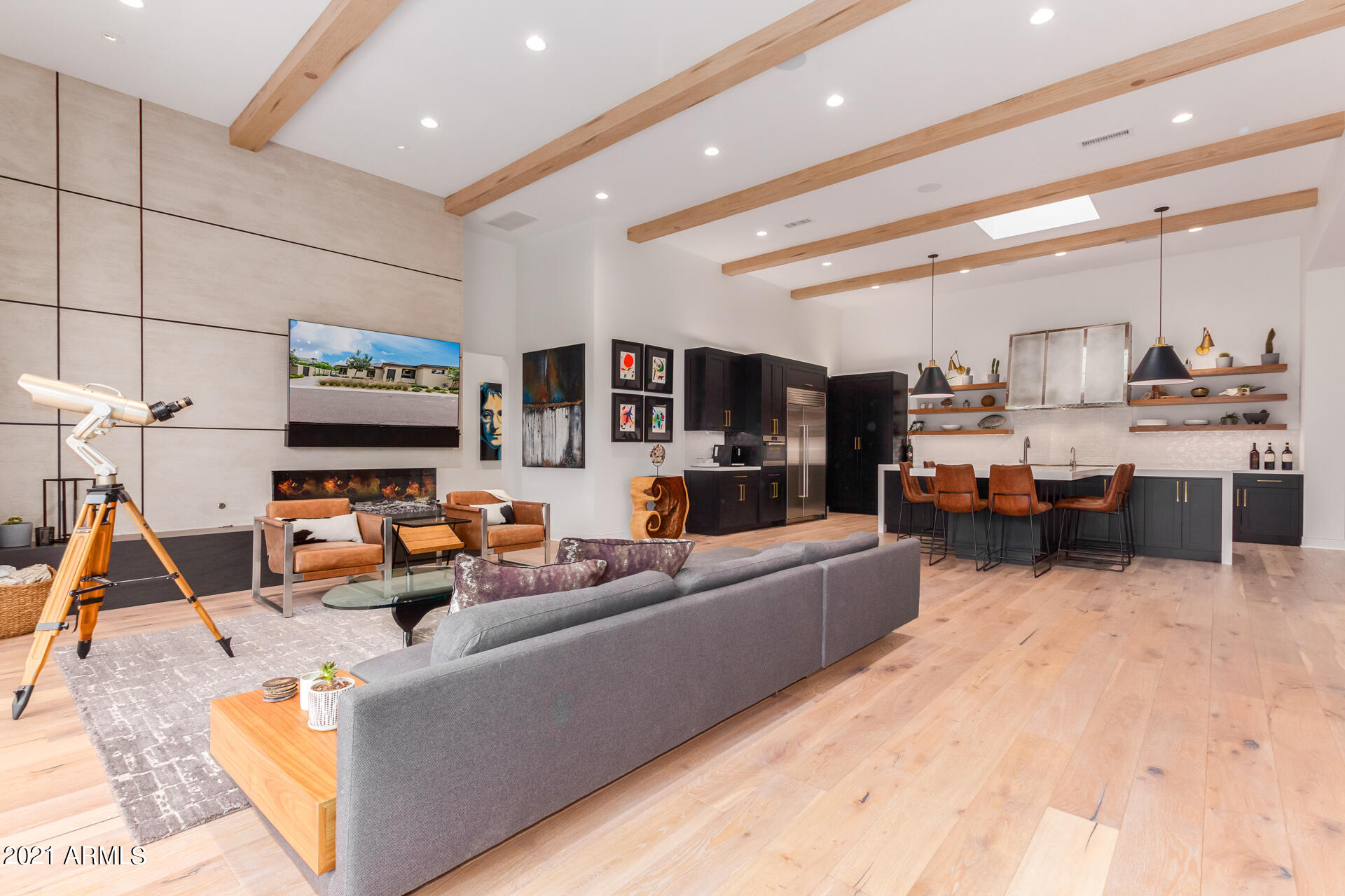 THE VILLAGE AT MOUNTAIN SHADOWS - Residential