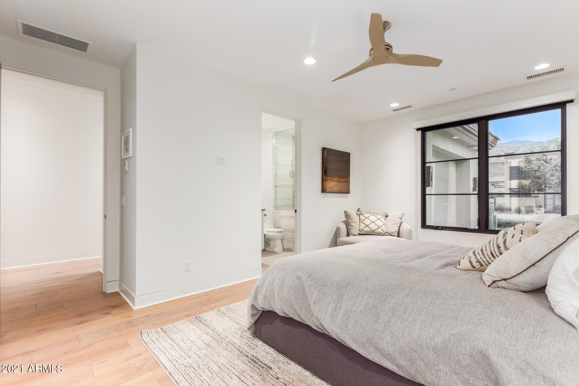 THE VILLAGE AT MOUNTAIN SHADOWS - Residential
