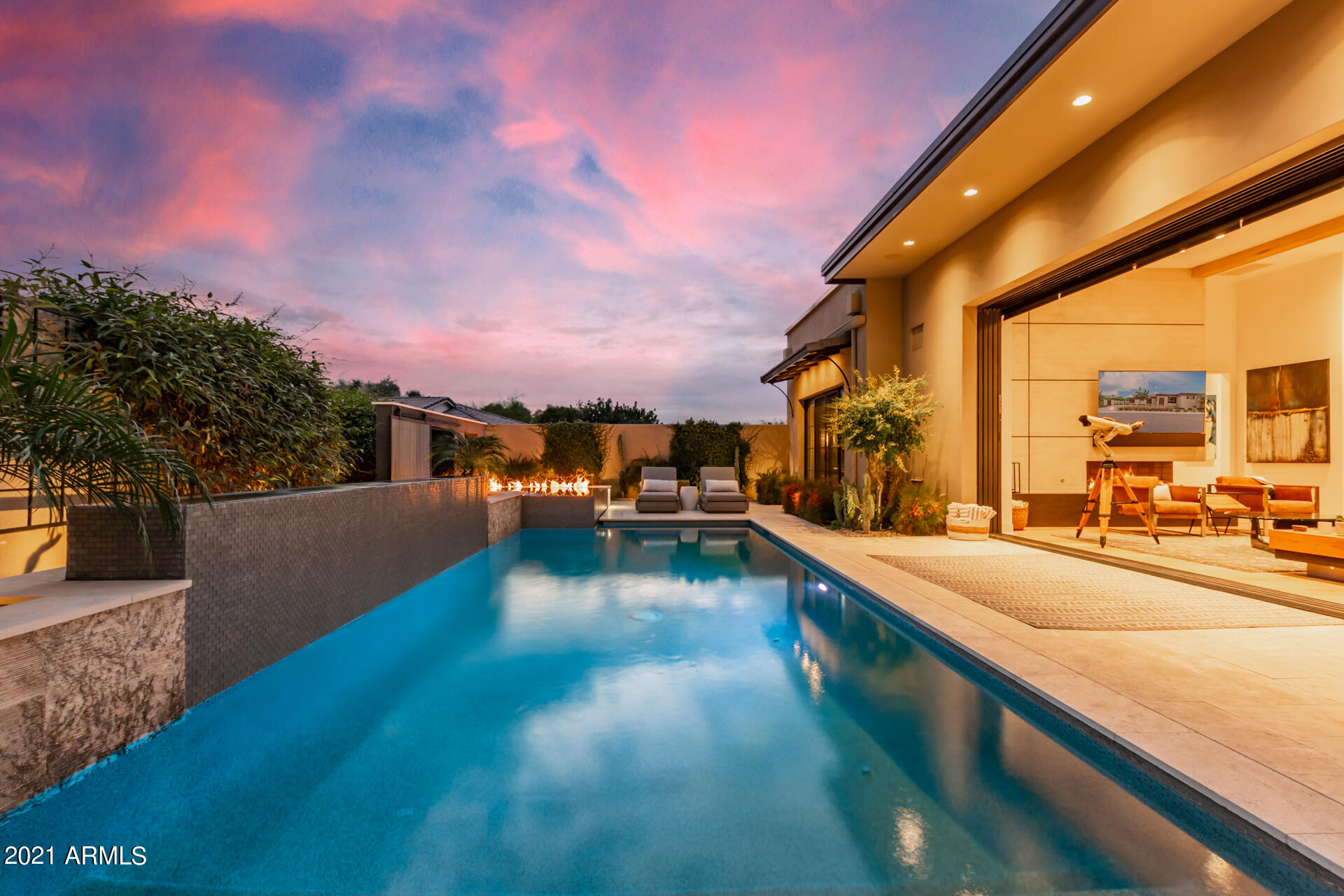 THE VILLAGE AT MOUNTAIN SHADOWS - Residential