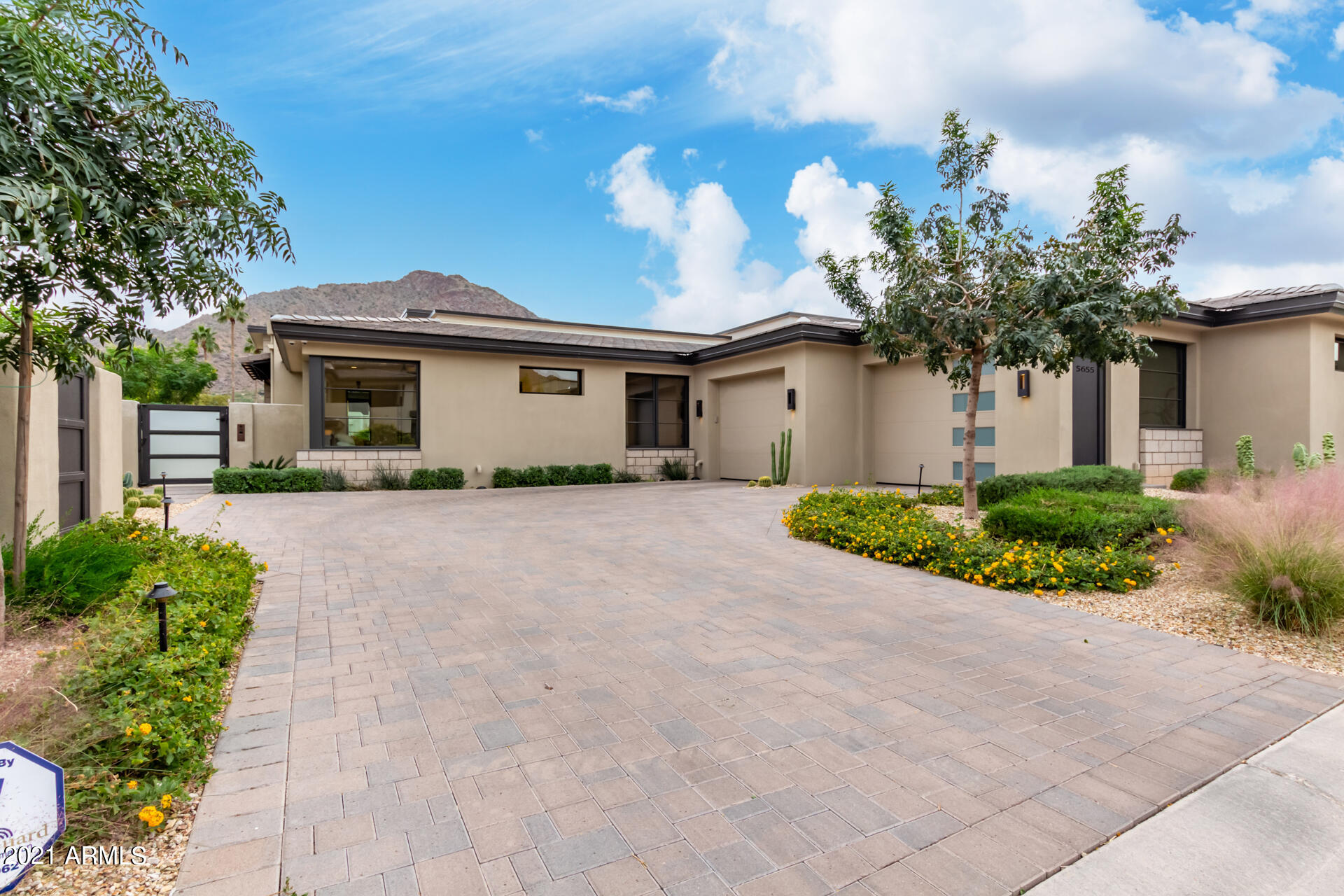 THE VILLAGE AT MOUNTAIN SHADOWS - Residential