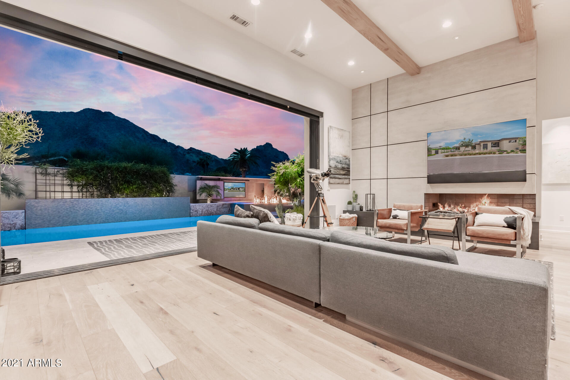 THE VILLAGE AT MOUNTAIN SHADOWS - Residential