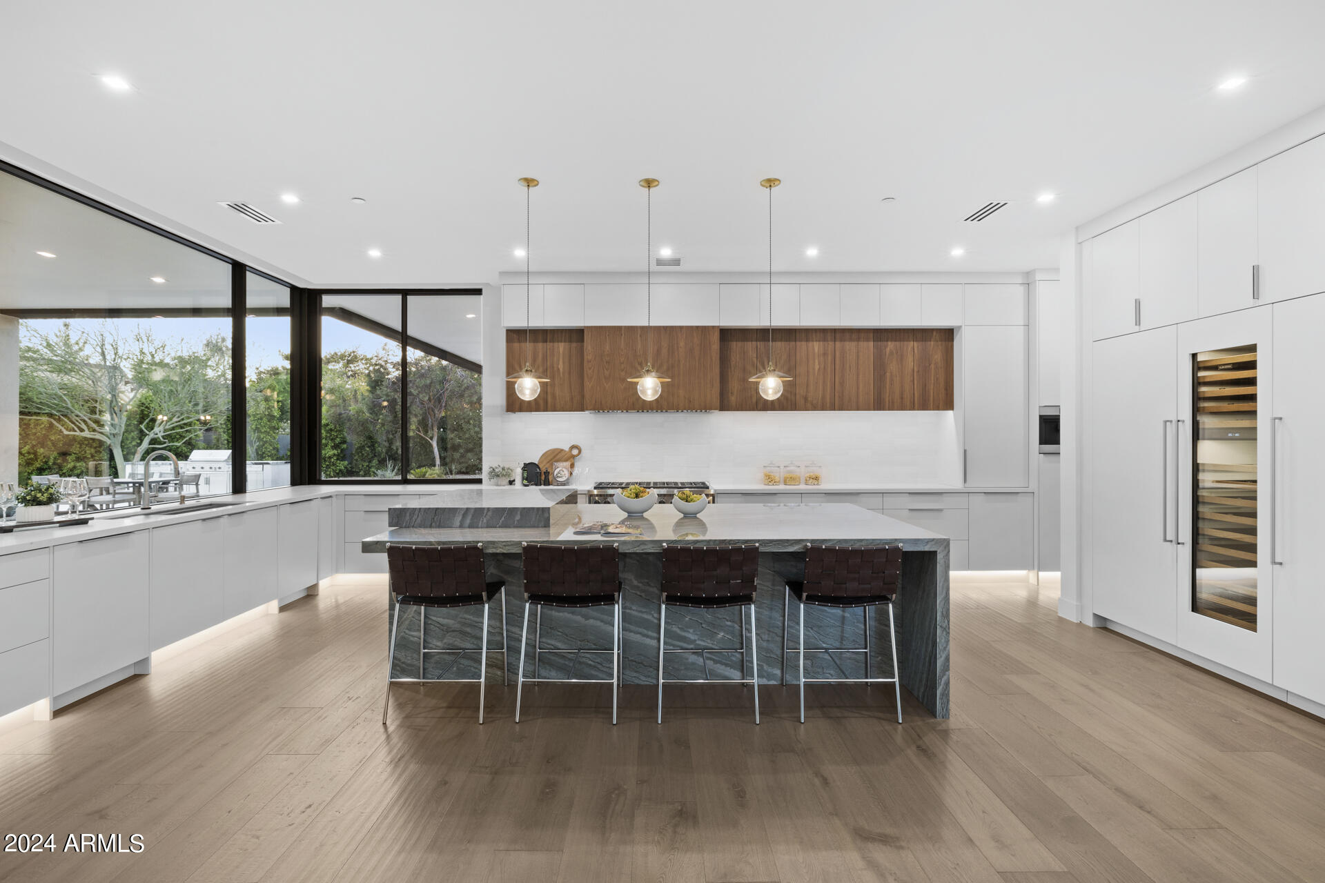 PARADISE COUNTRY ESTATES 1 - Residential