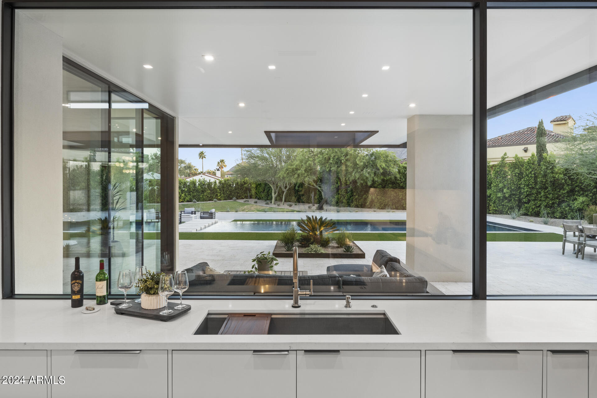 PARADISE COUNTRY ESTATES 1 - Residential