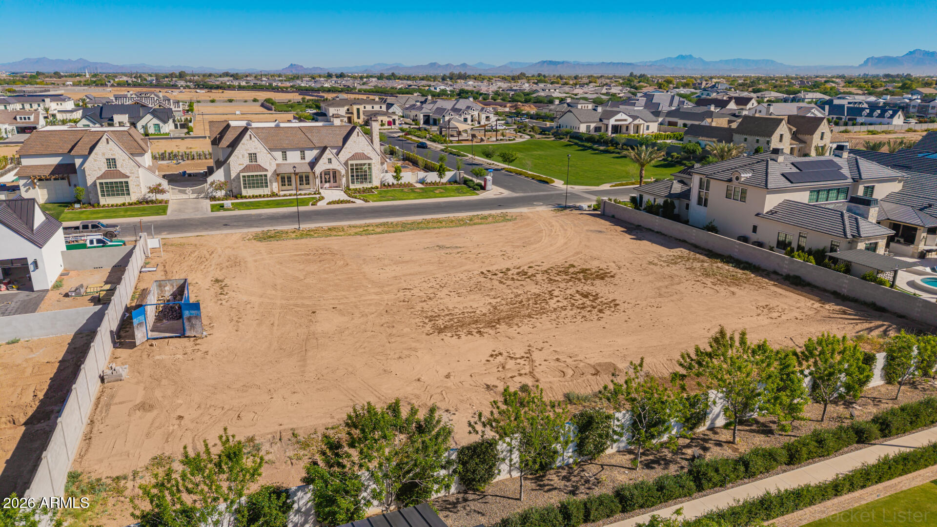 SOMERSET PHASE 2 LOTS 101 102 103 AND 104 MLD - Land