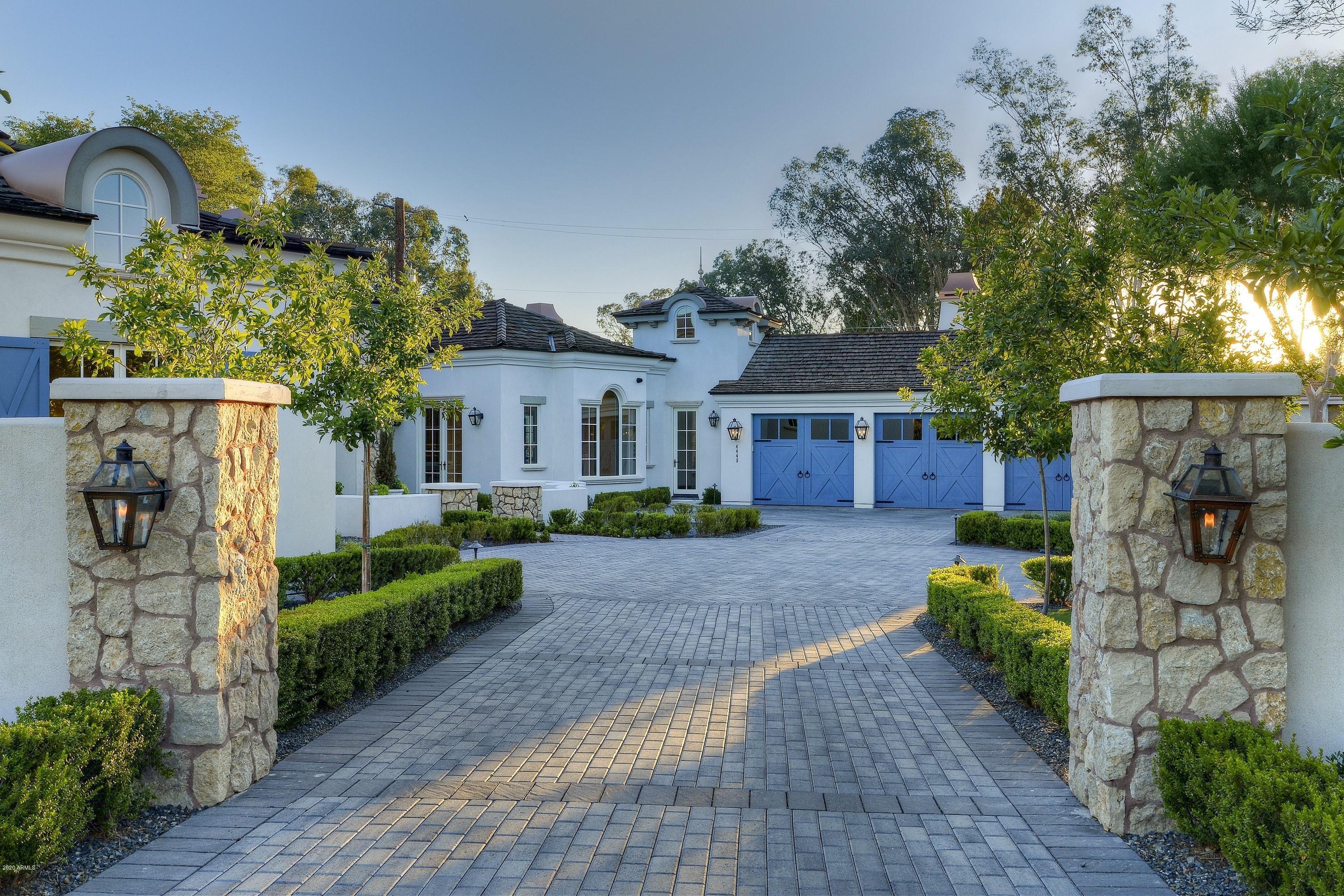 DEL RAY ESTATES - Residential