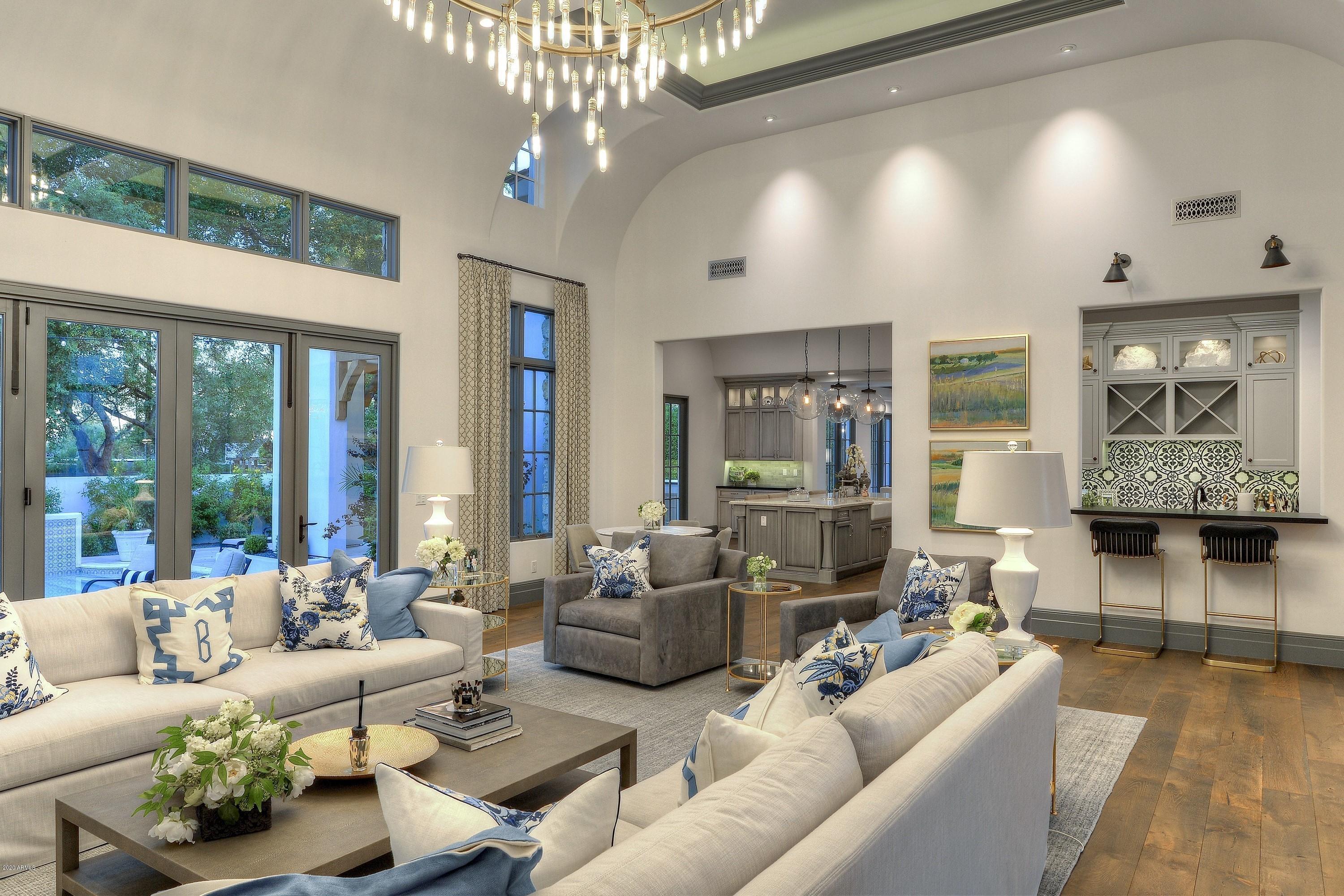 DEL RAY ESTATES - Residential