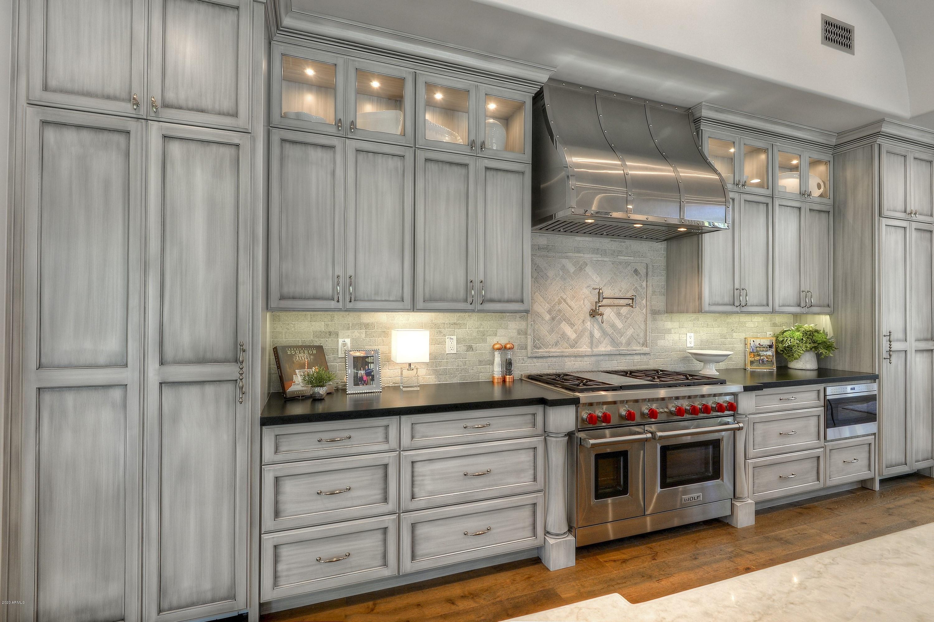 DEL RAY ESTATES - Residential