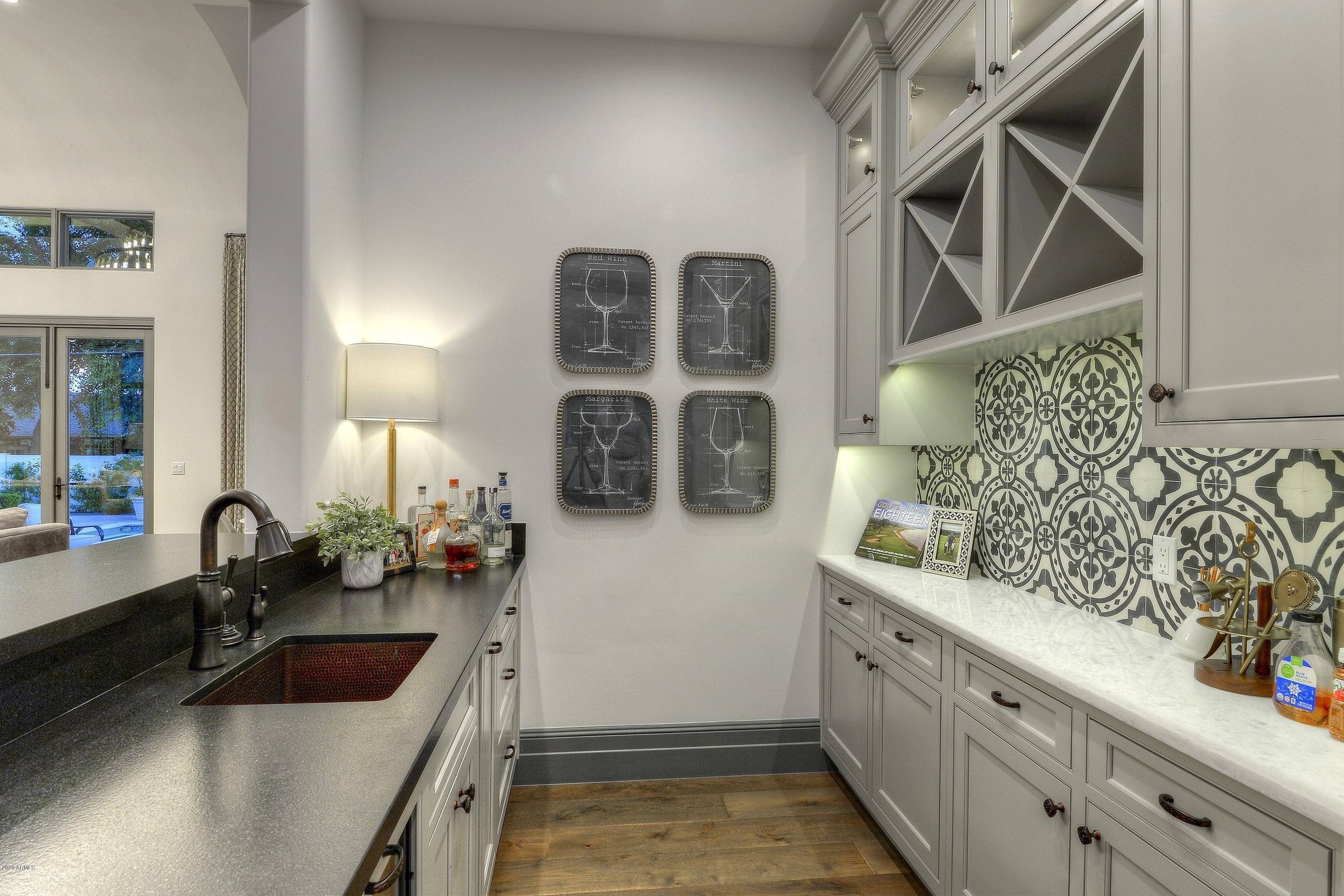 DEL RAY ESTATES - Residential