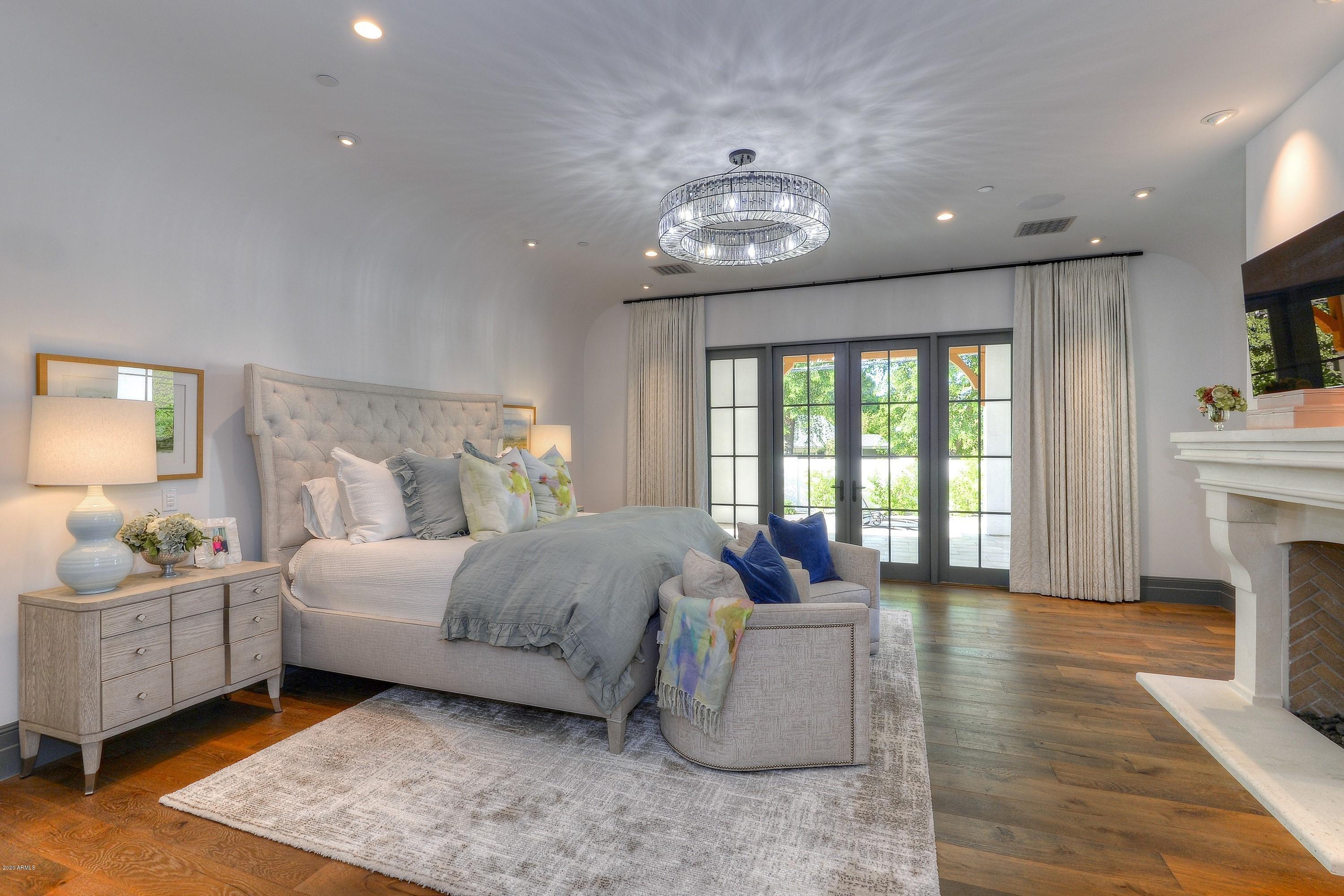 DEL RAY ESTATES - Residential