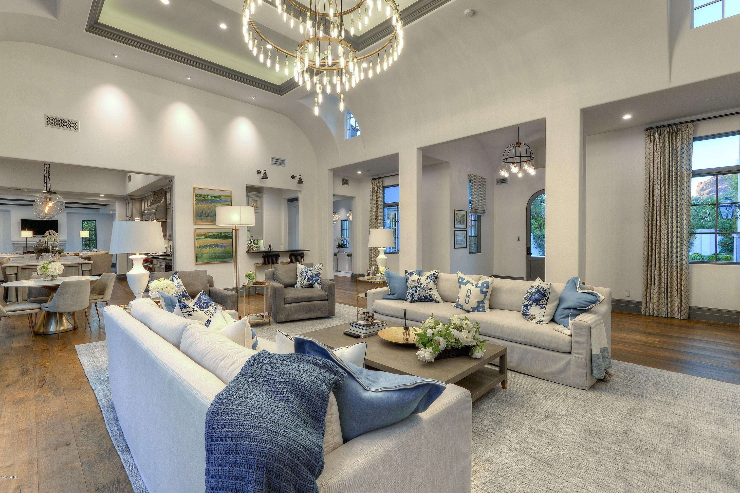DEL RAY ESTATES - Residential