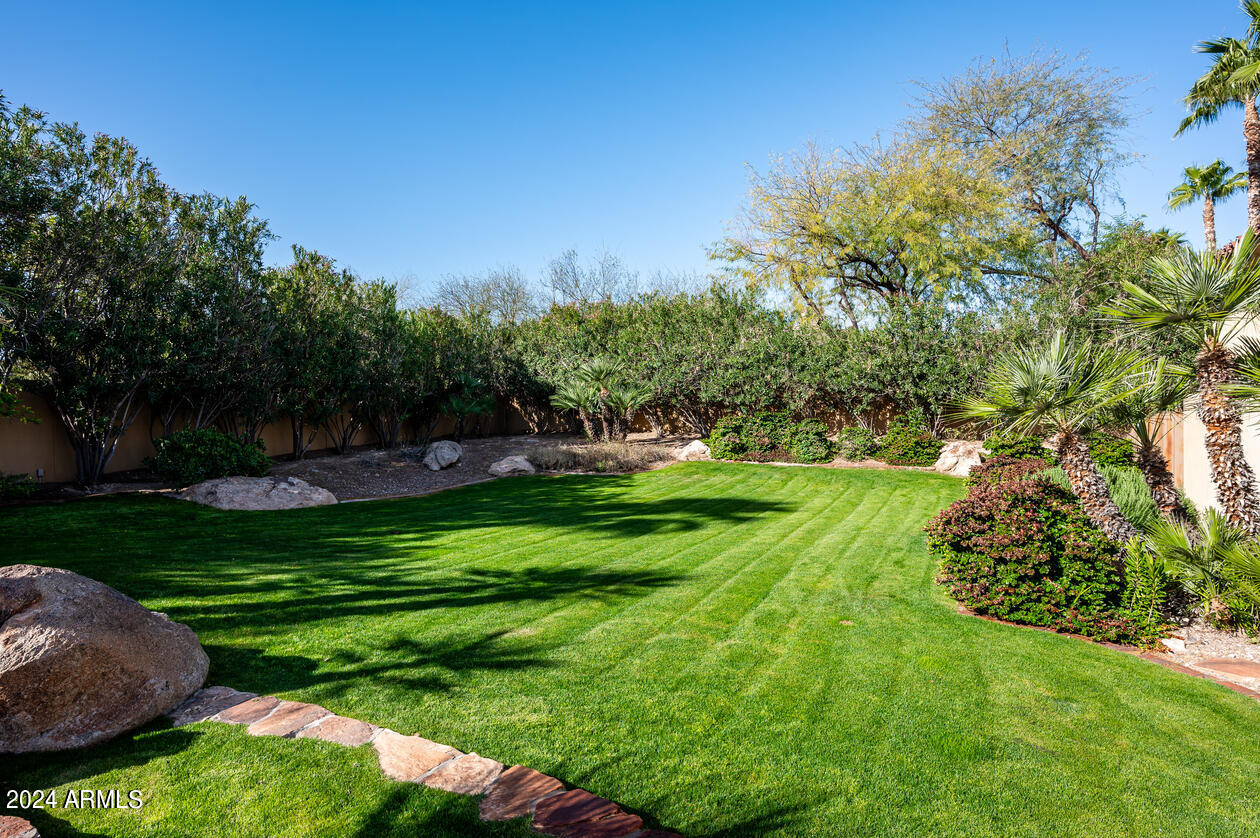 GROSSE POINTE HIGHLANDS - Residential