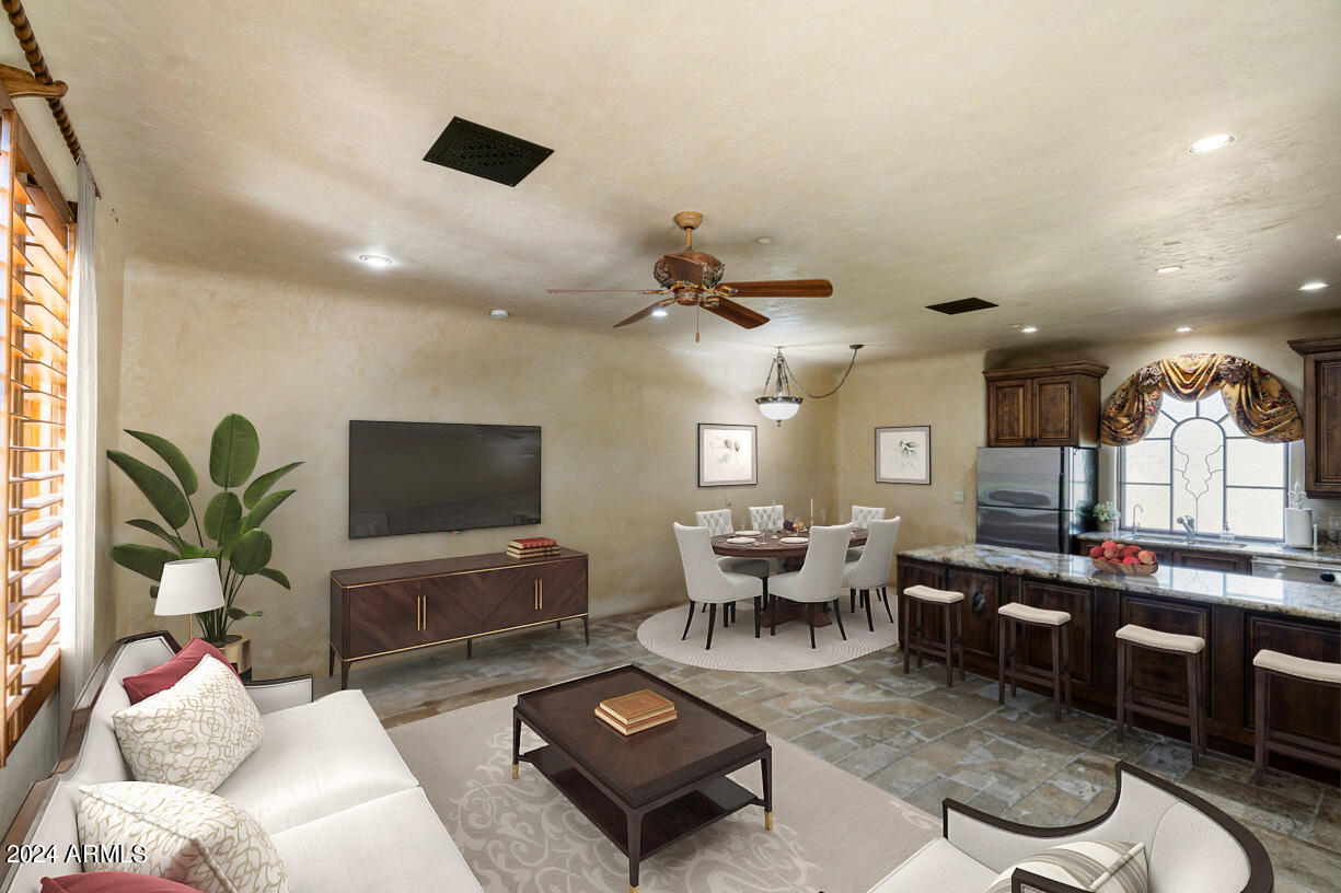 GROSSE POINTE HIGHLANDS - Residential
