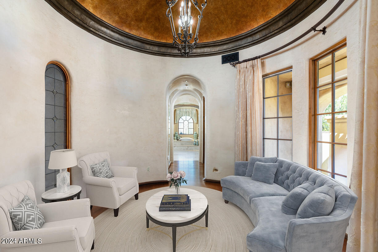 GROSSE POINTE HIGHLANDS - Residential