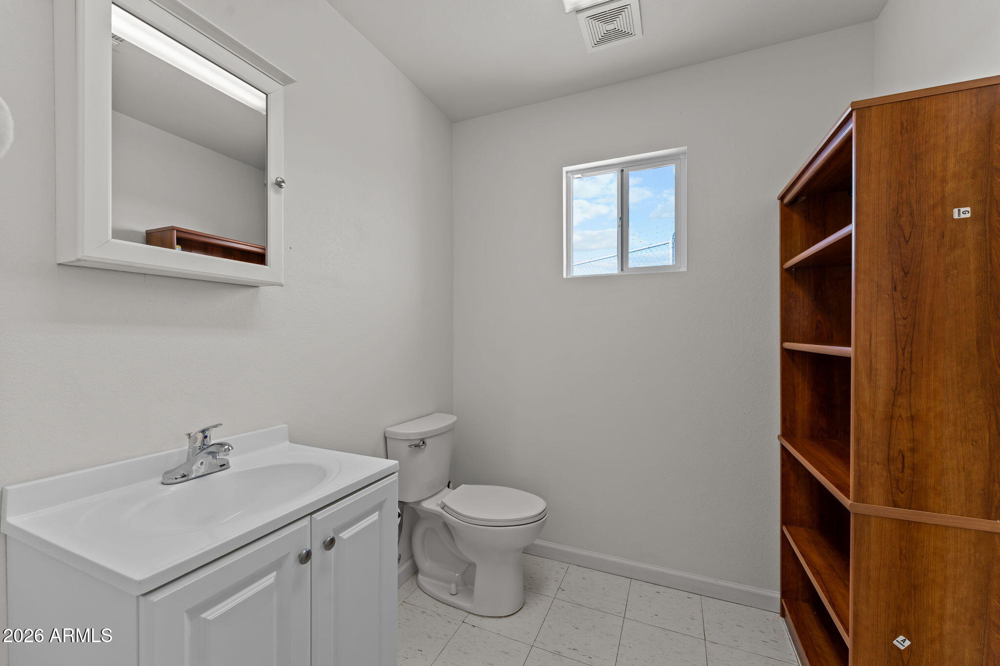 Residential or office - Commercial Sale