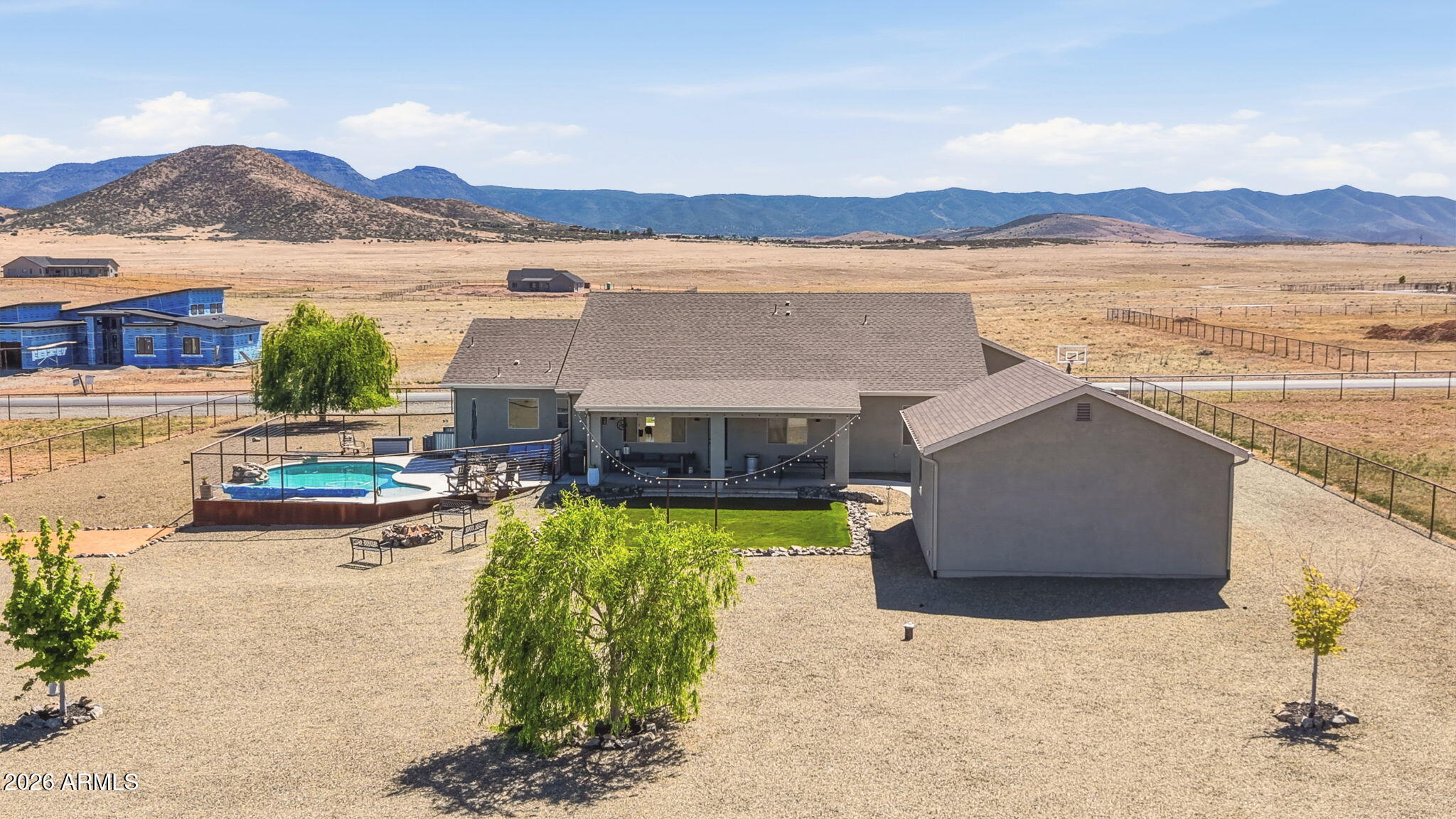 LONESOME VALLEY - Residential