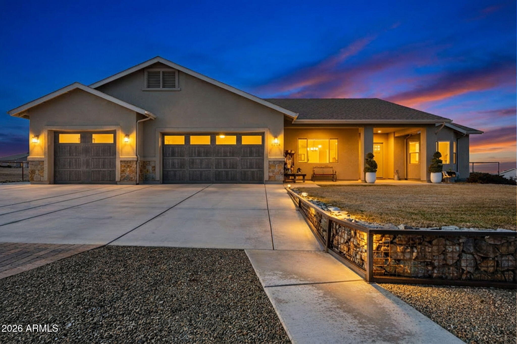 LONESOME VALLEY - Residential