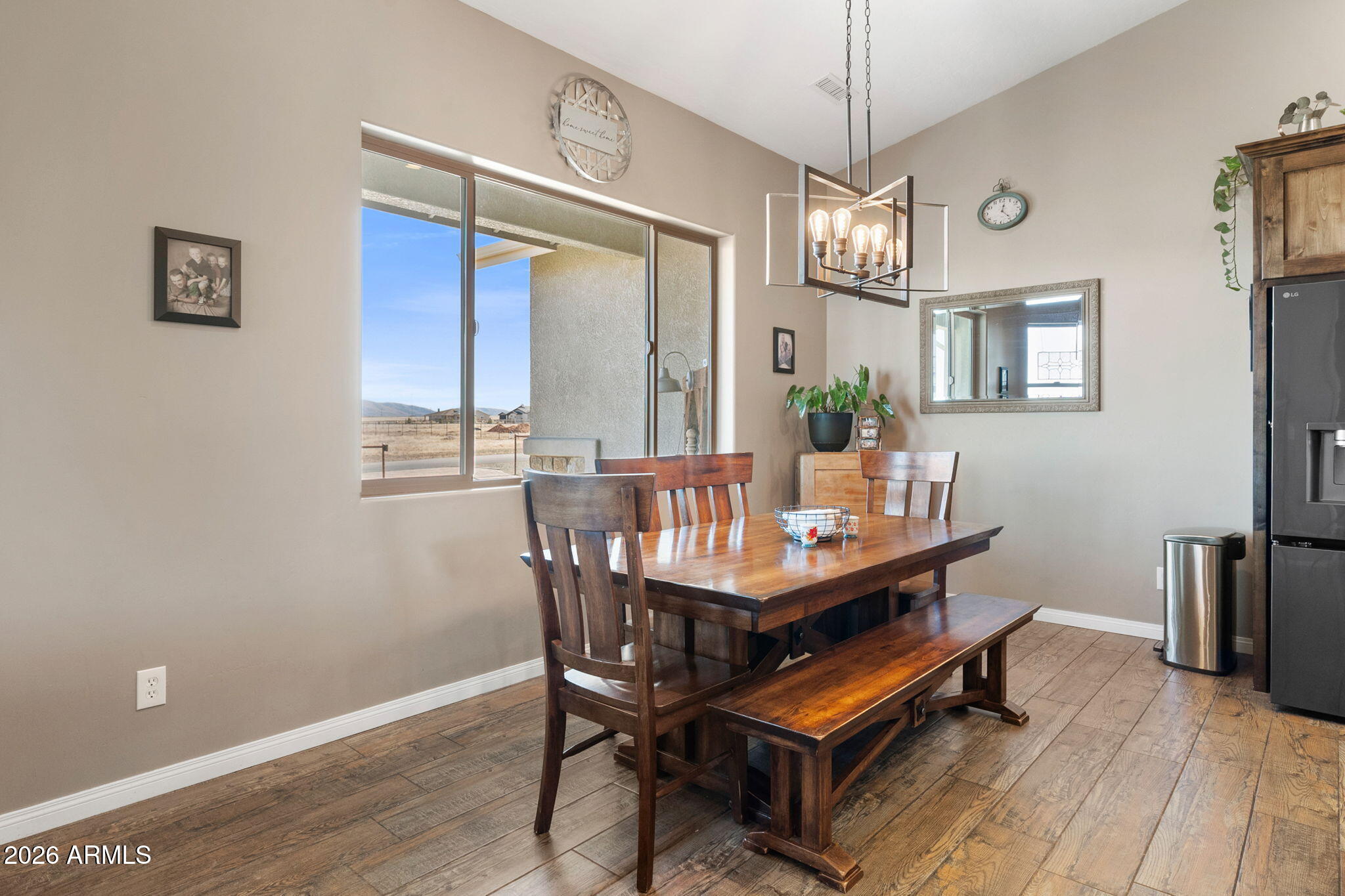LONESOME VALLEY - Residential