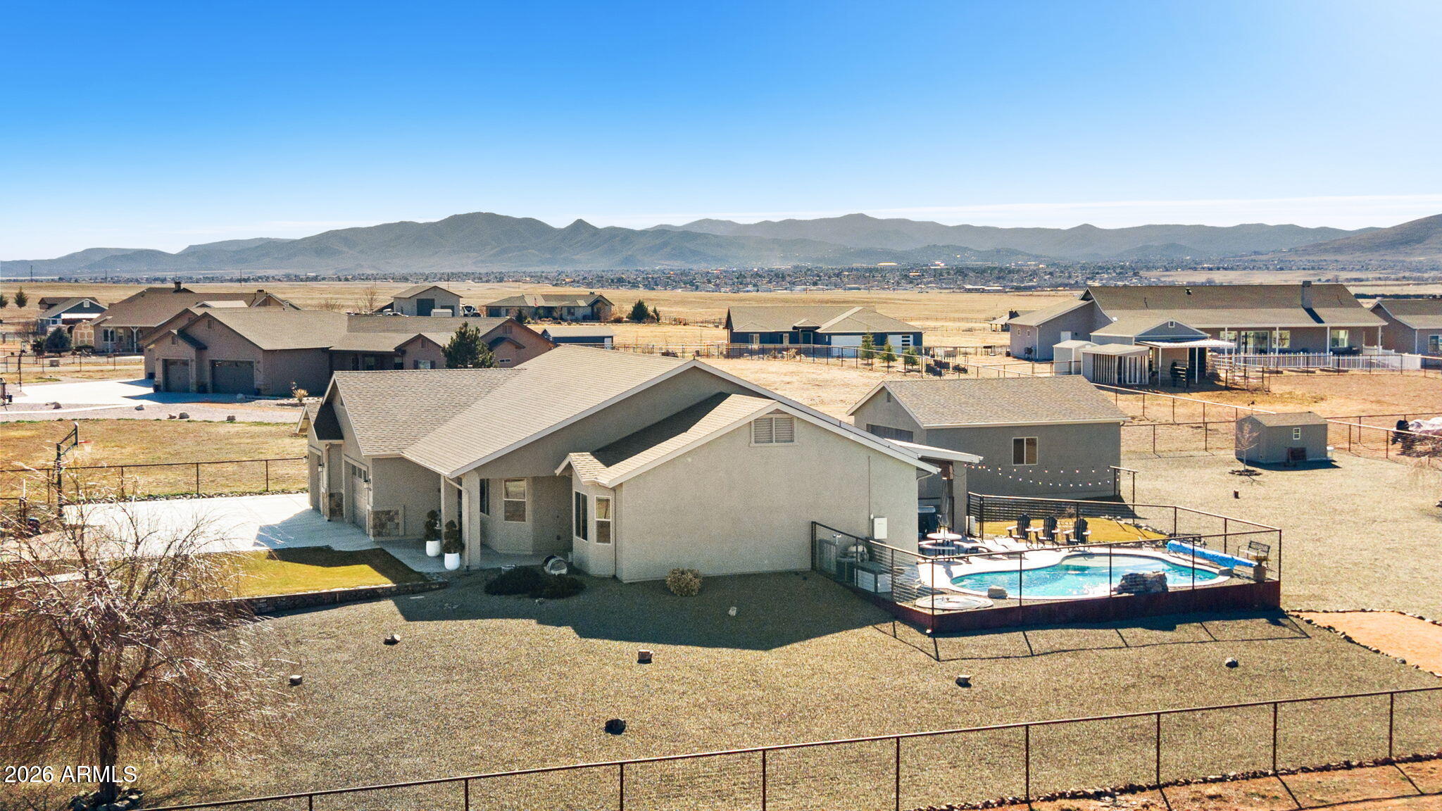 LONESOME VALLEY - Residential