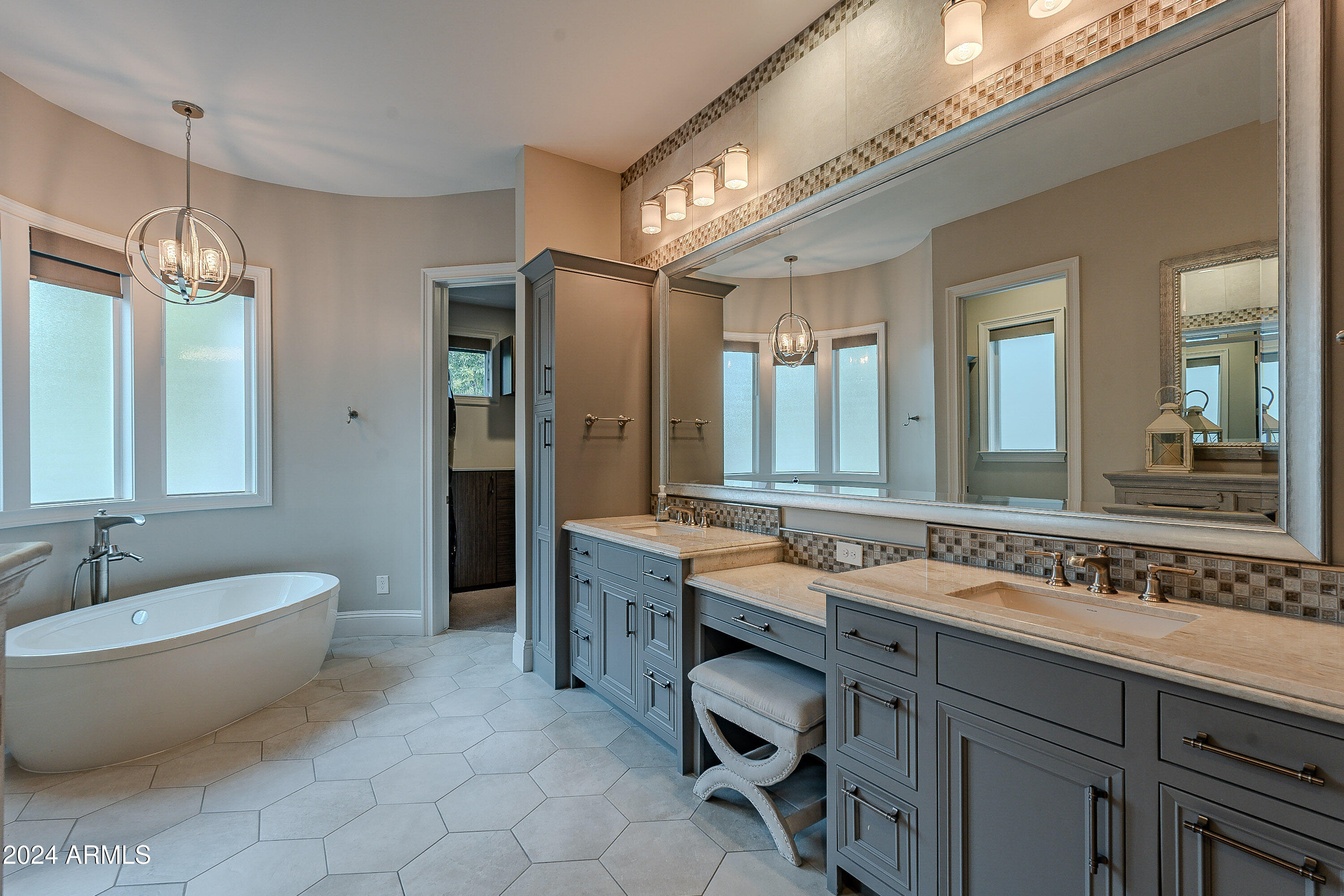 HIGLEY ESTATES - Residential