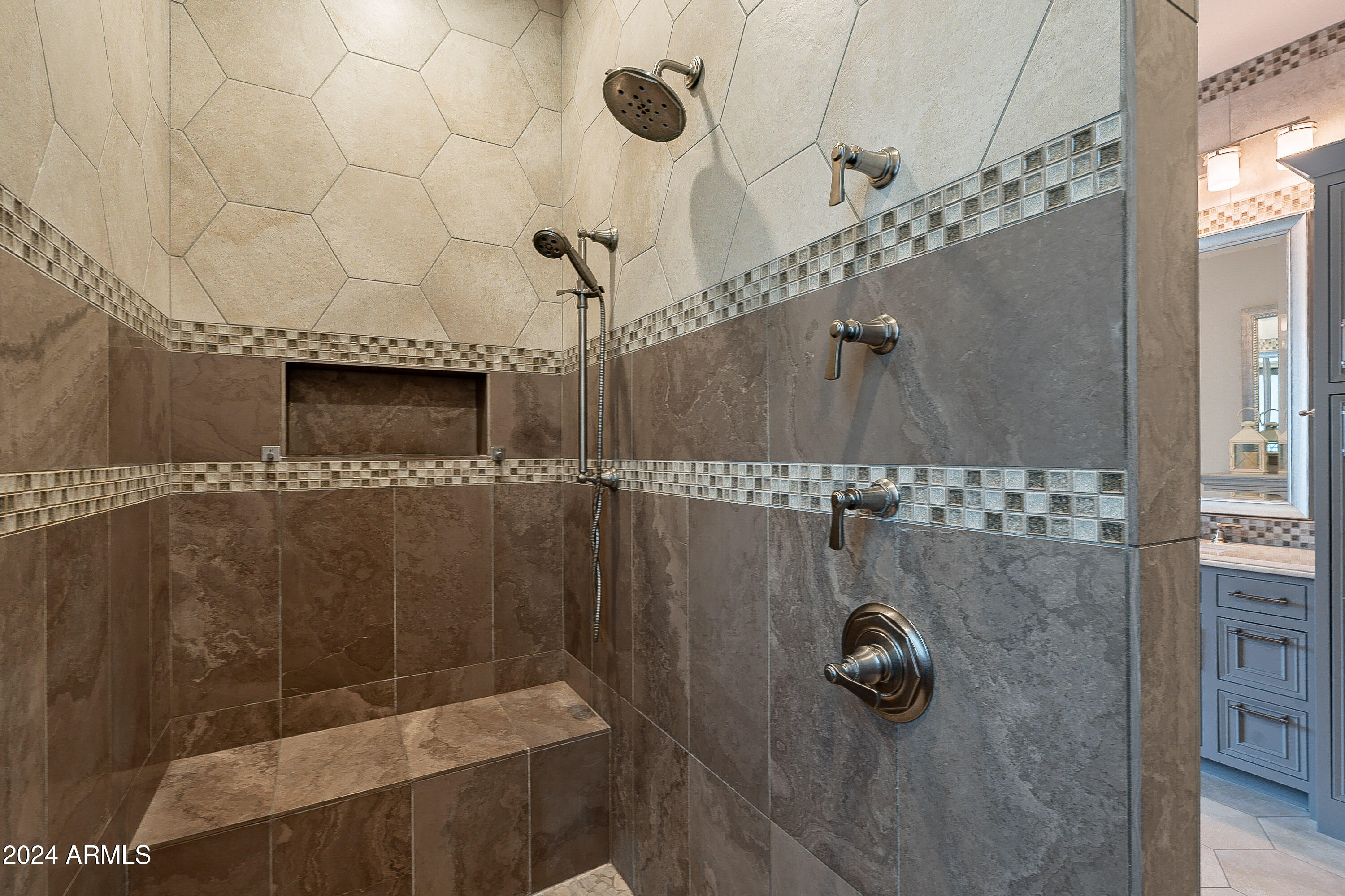 HIGLEY ESTATES - Residential