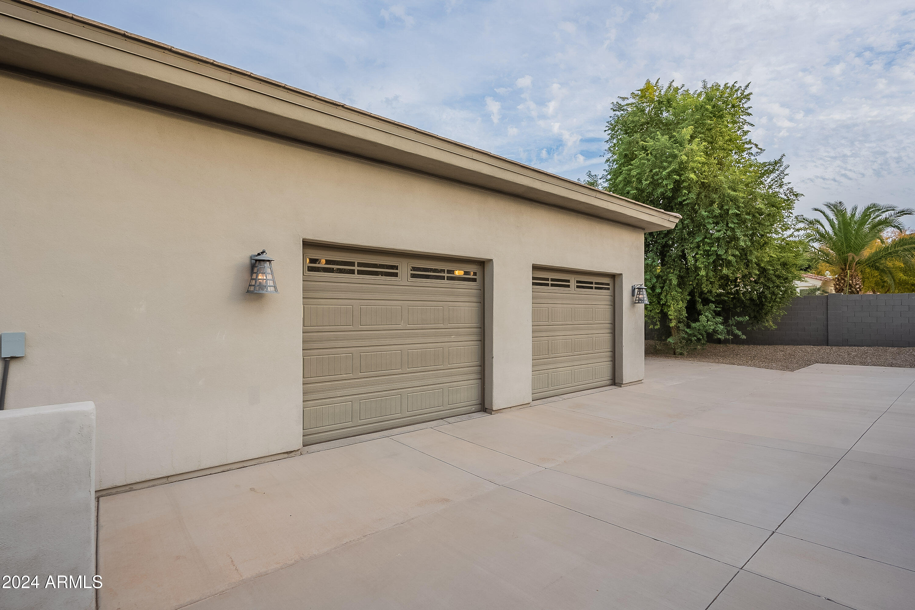 HIGLEY ESTATES - Residential