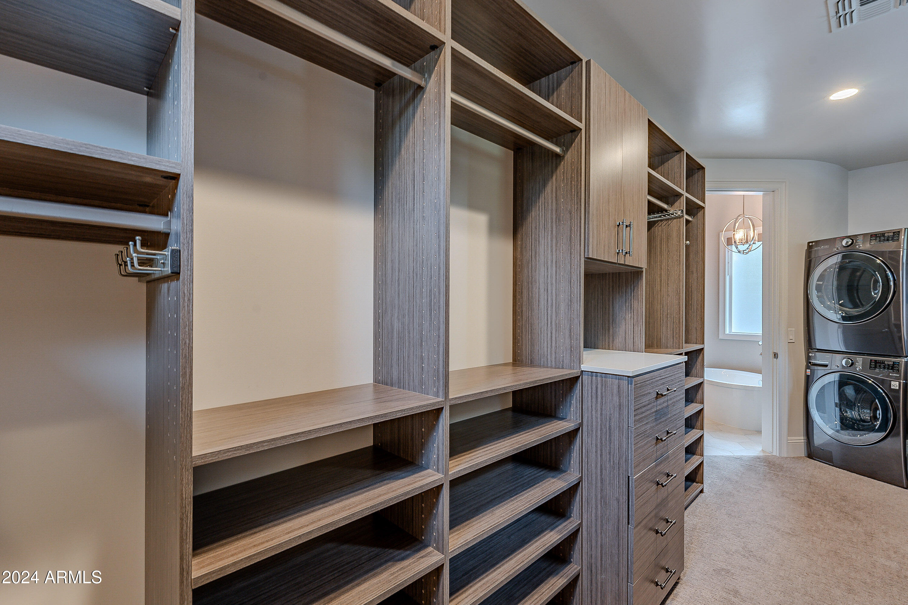 HIGLEY ESTATES - Residential
