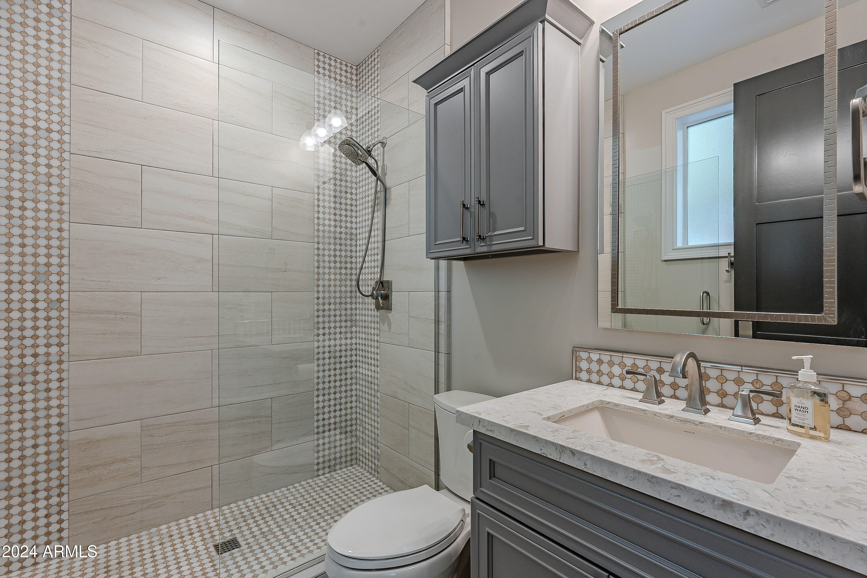 HIGLEY ESTATES - Residential