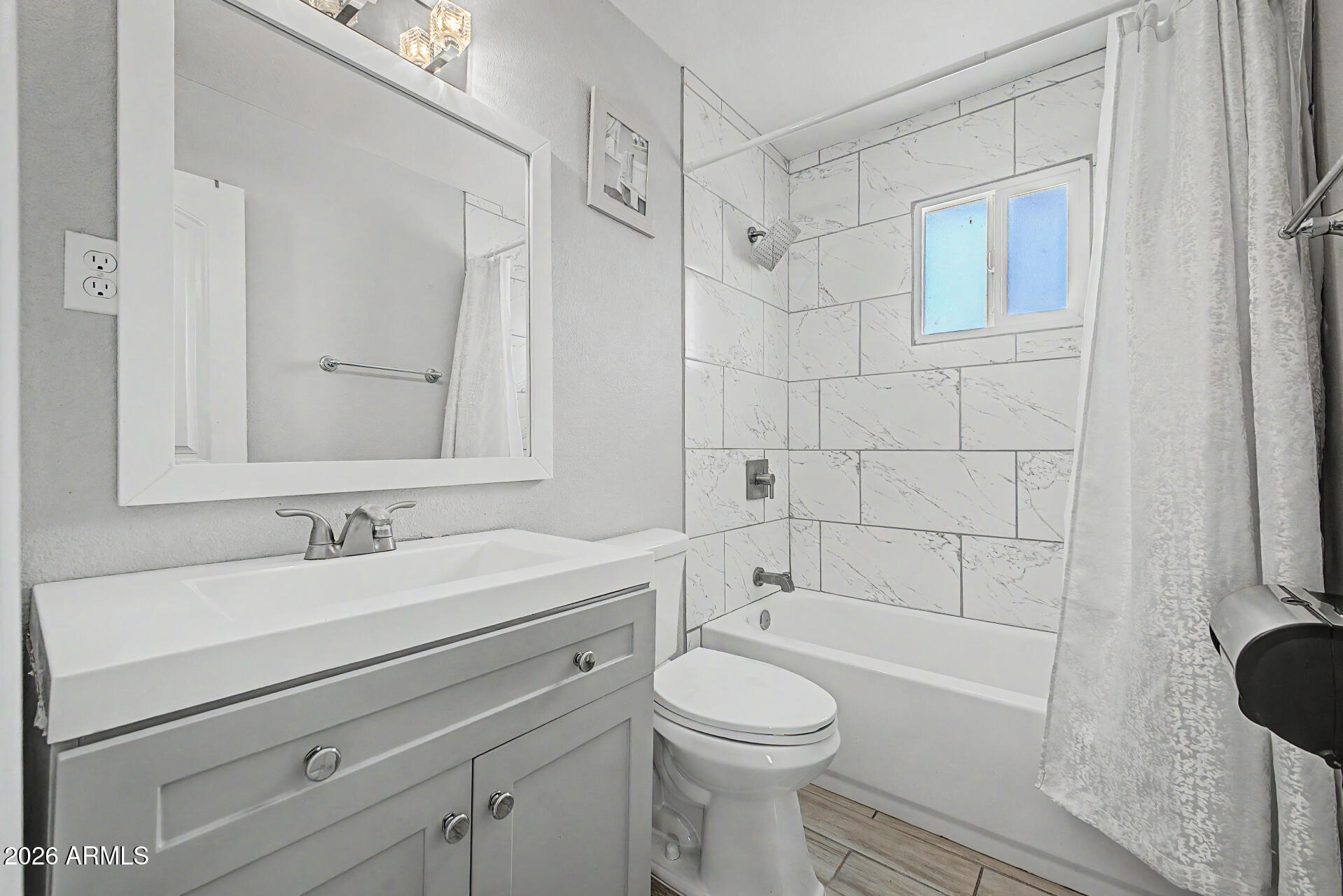 SURREY HEIGHTS 2 - Residential