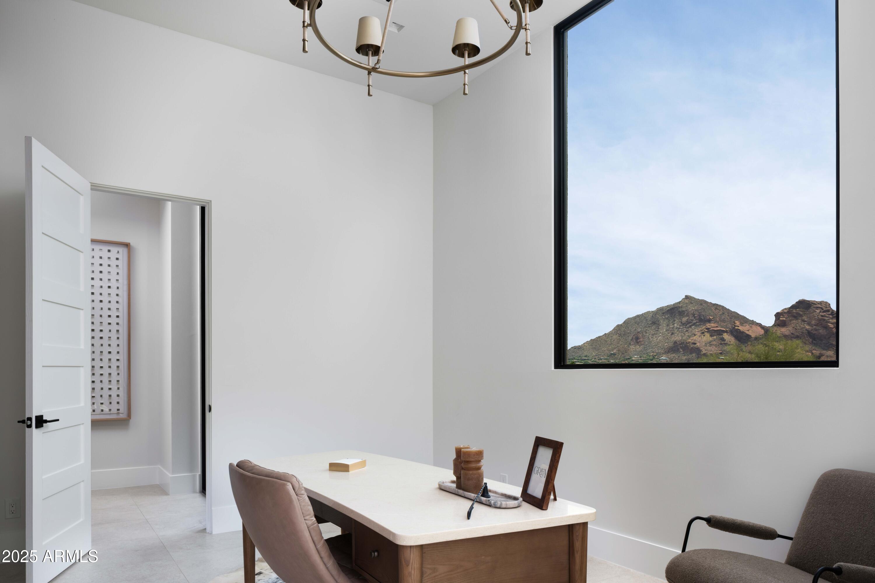 QUARTZ VALLEY - Residential