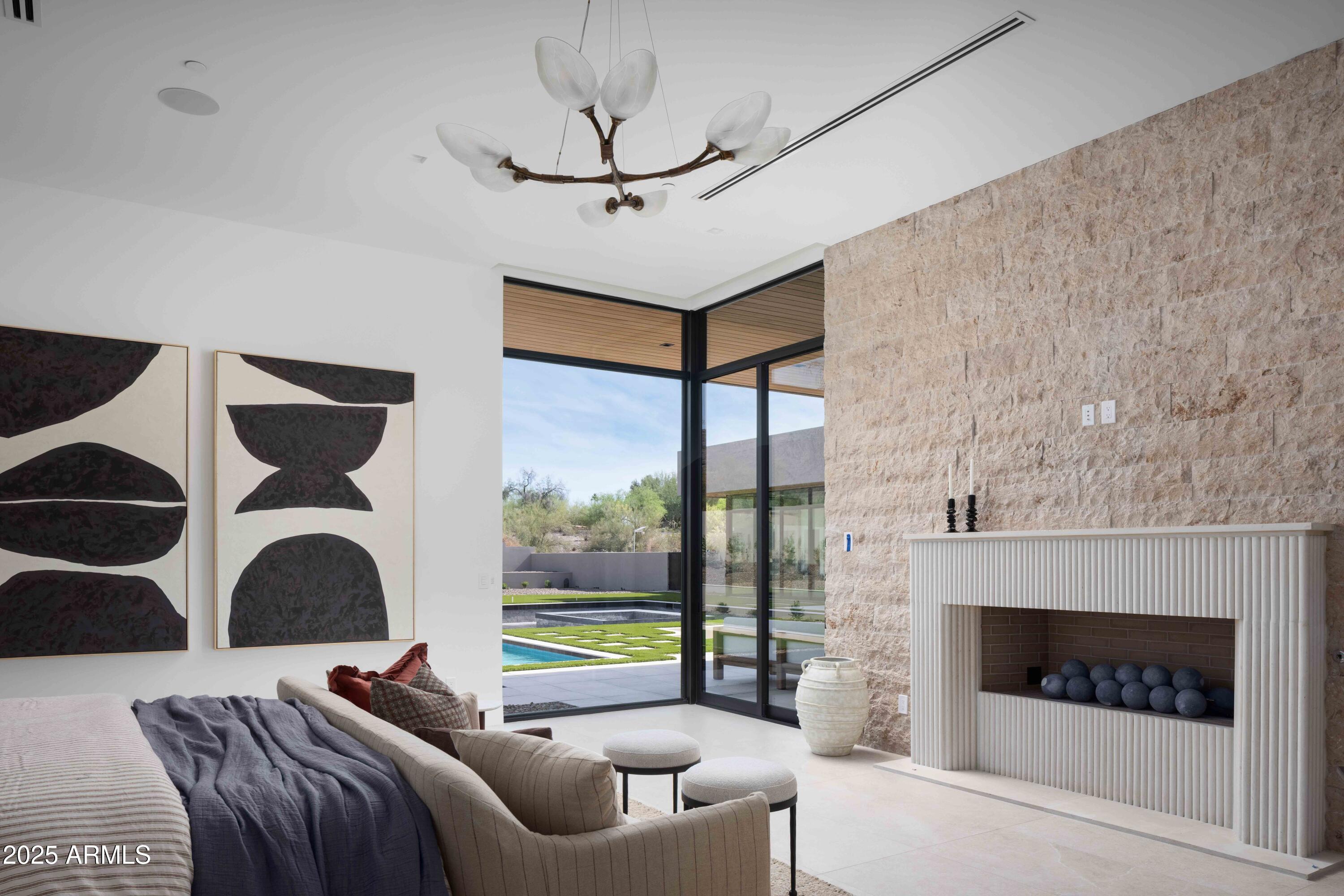QUARTZ VALLEY - Residential