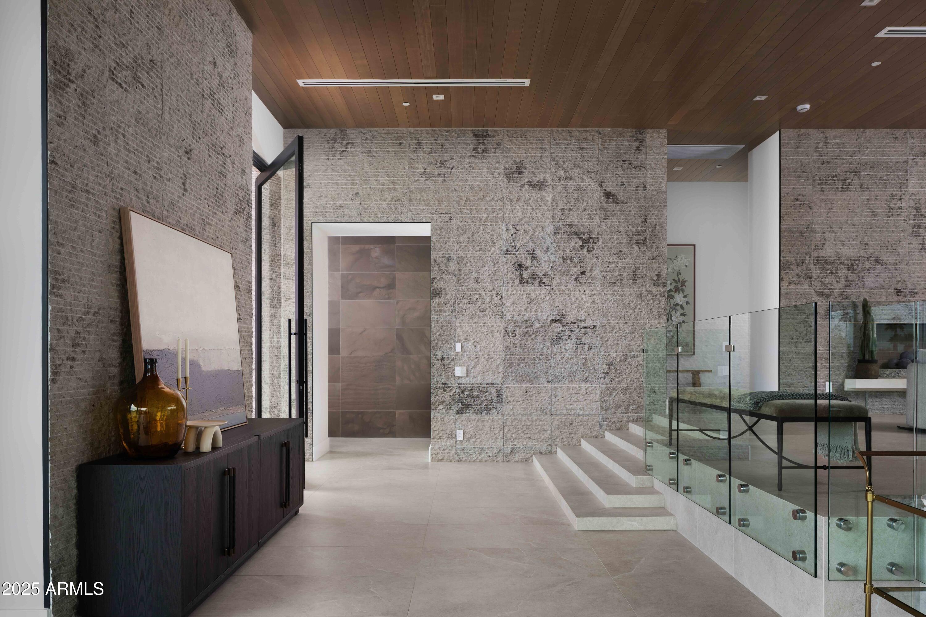 QUARTZ VALLEY - Residential
