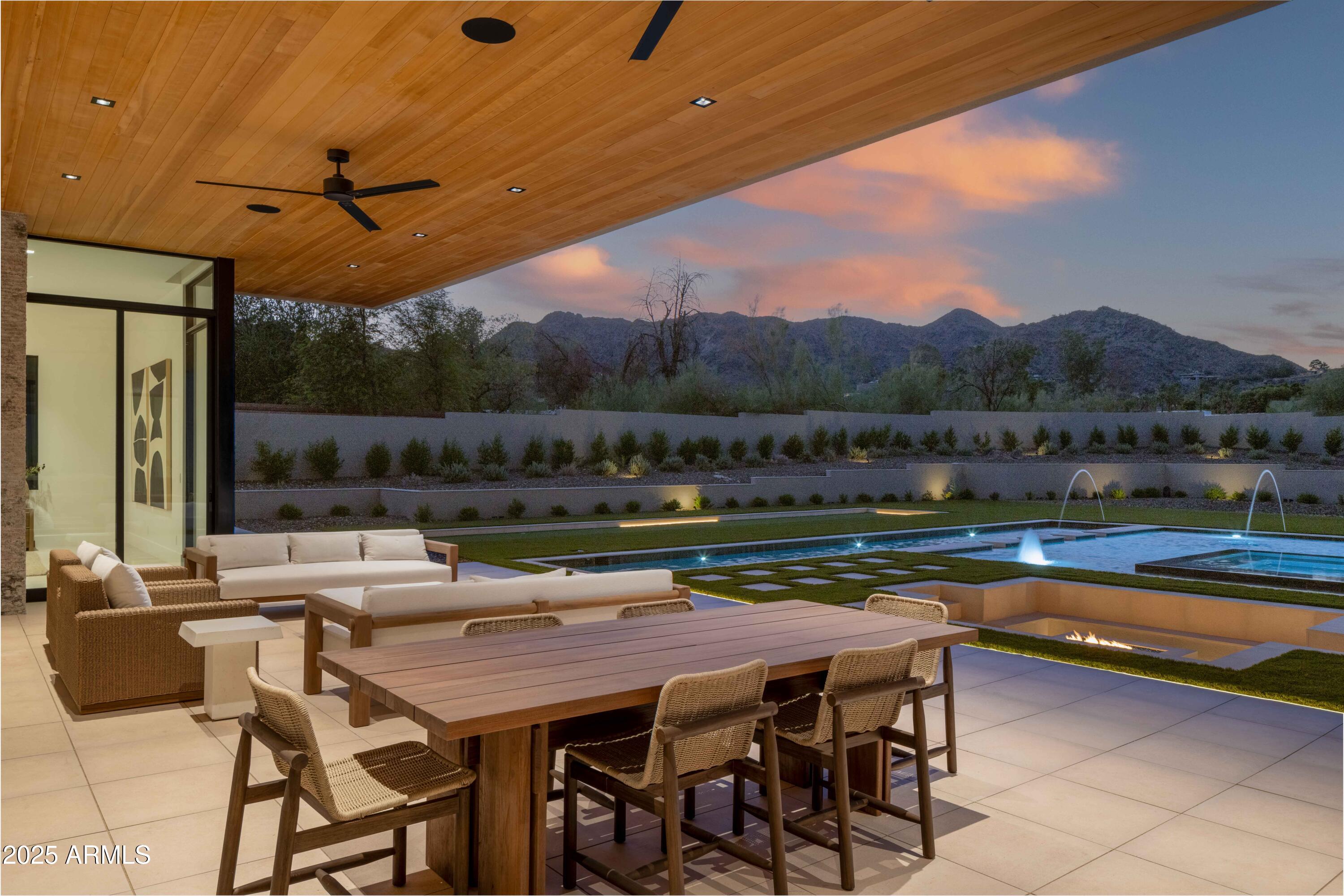 QUARTZ VALLEY - Residential
