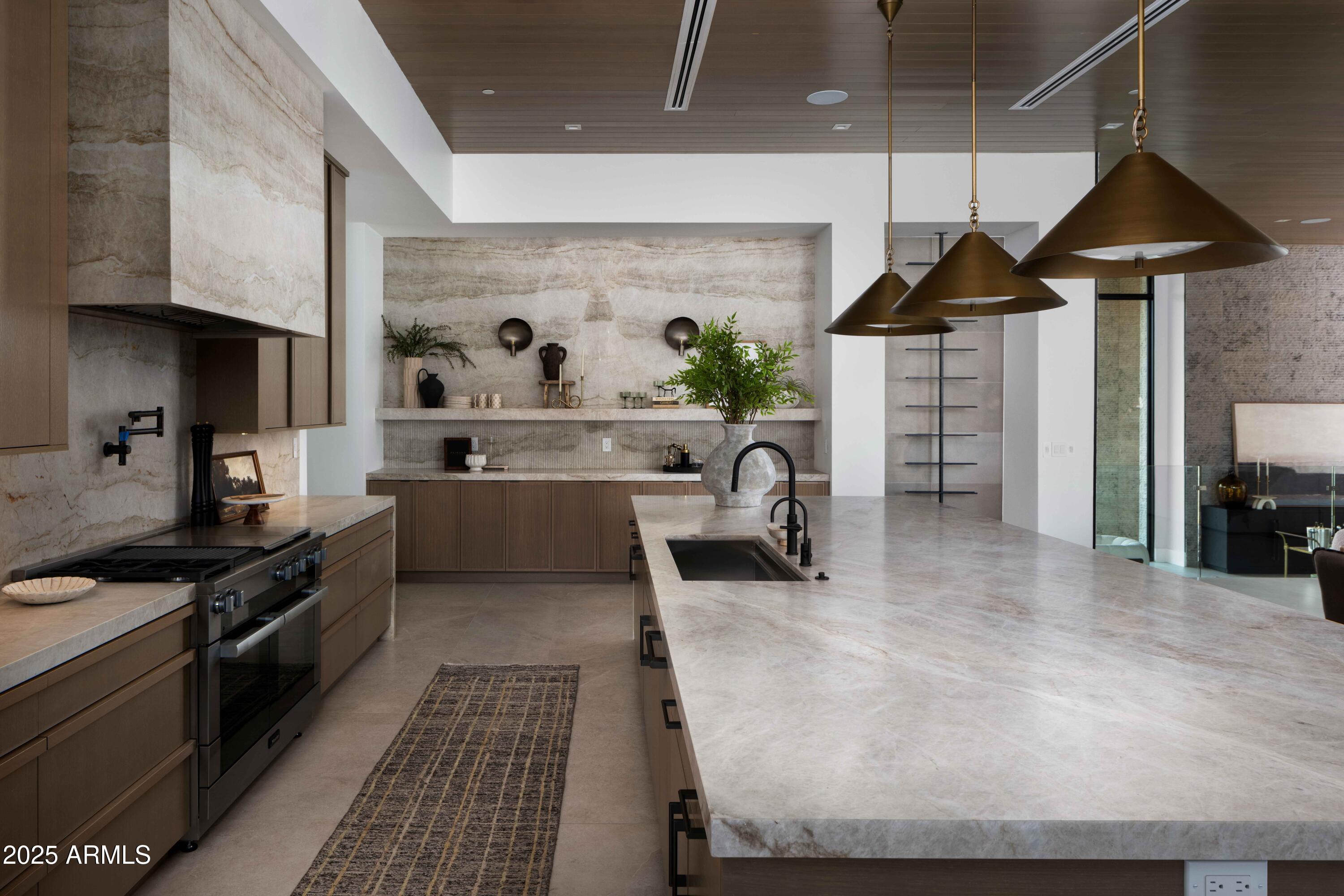 QUARTZ VALLEY - Residential