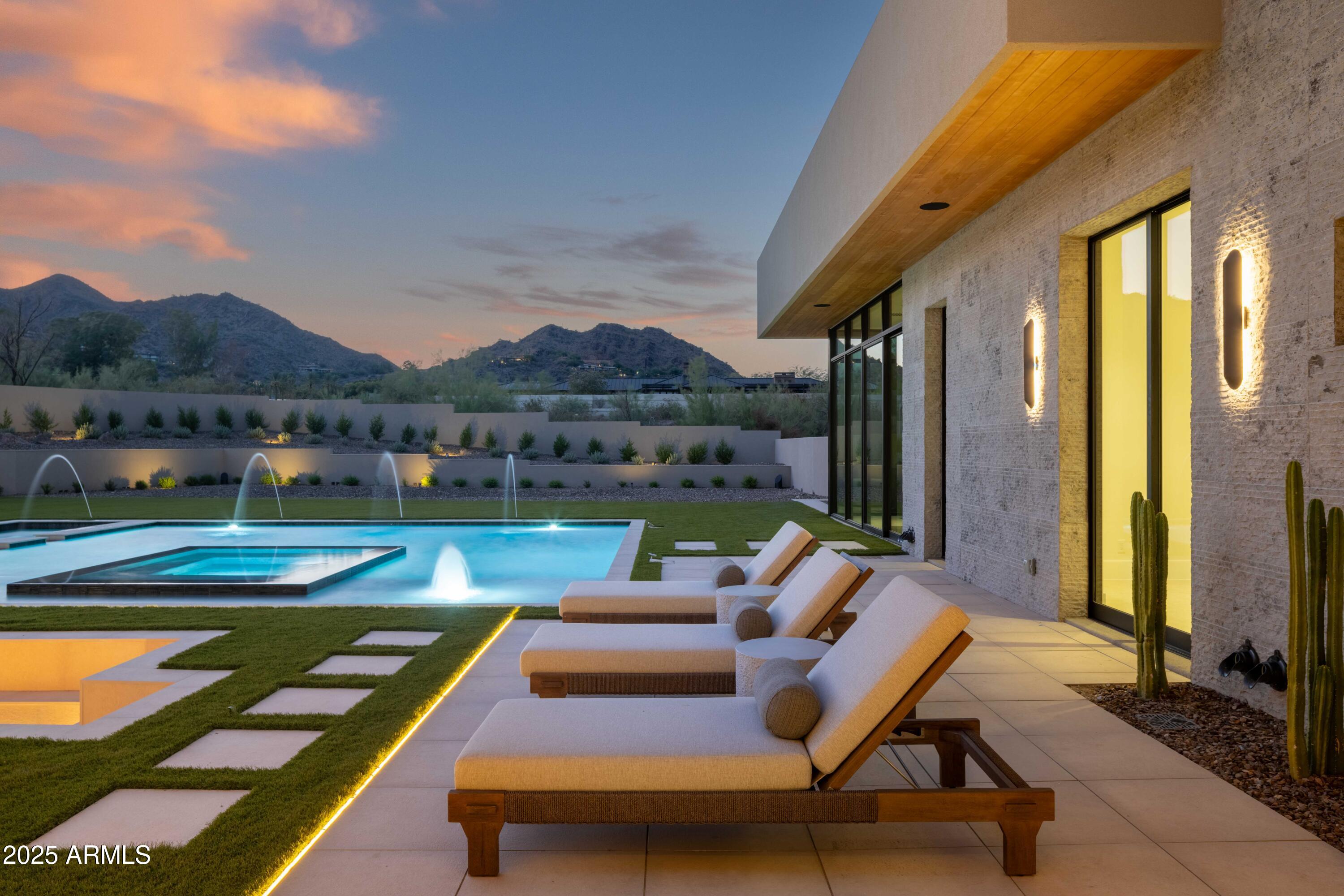 QUARTZ VALLEY - Residential