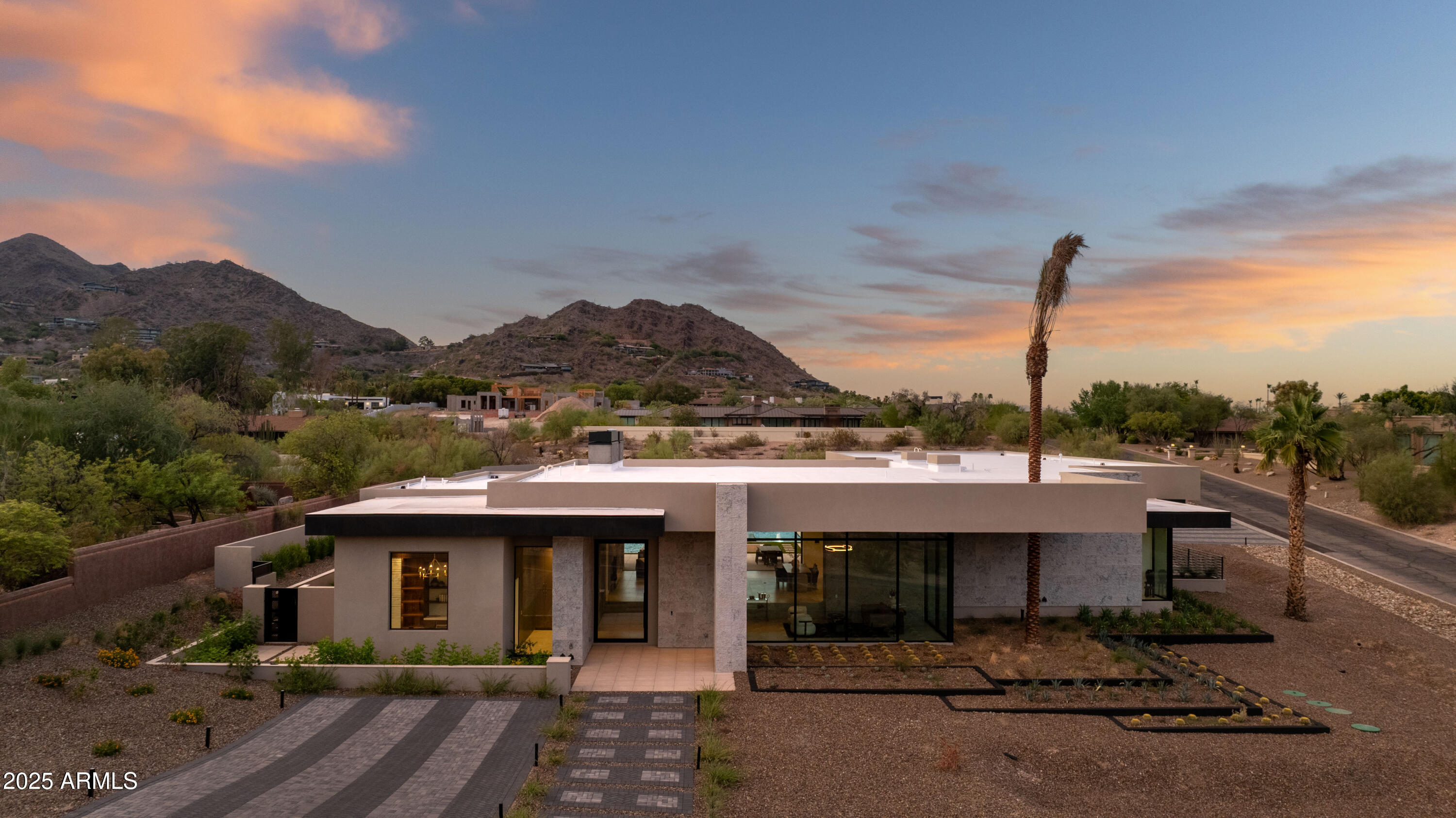 QUARTZ VALLEY - Residential