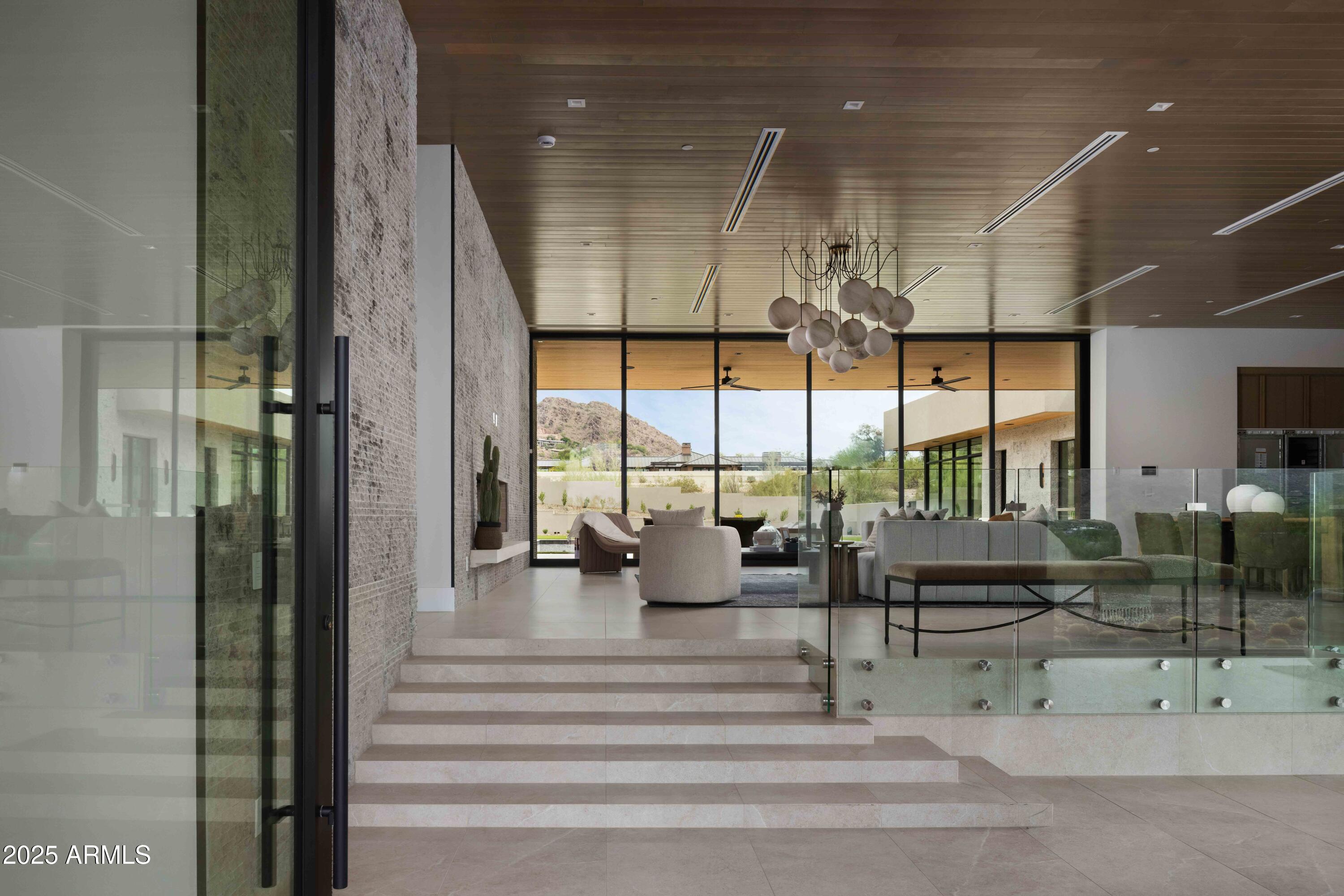 QUARTZ VALLEY - Residential
