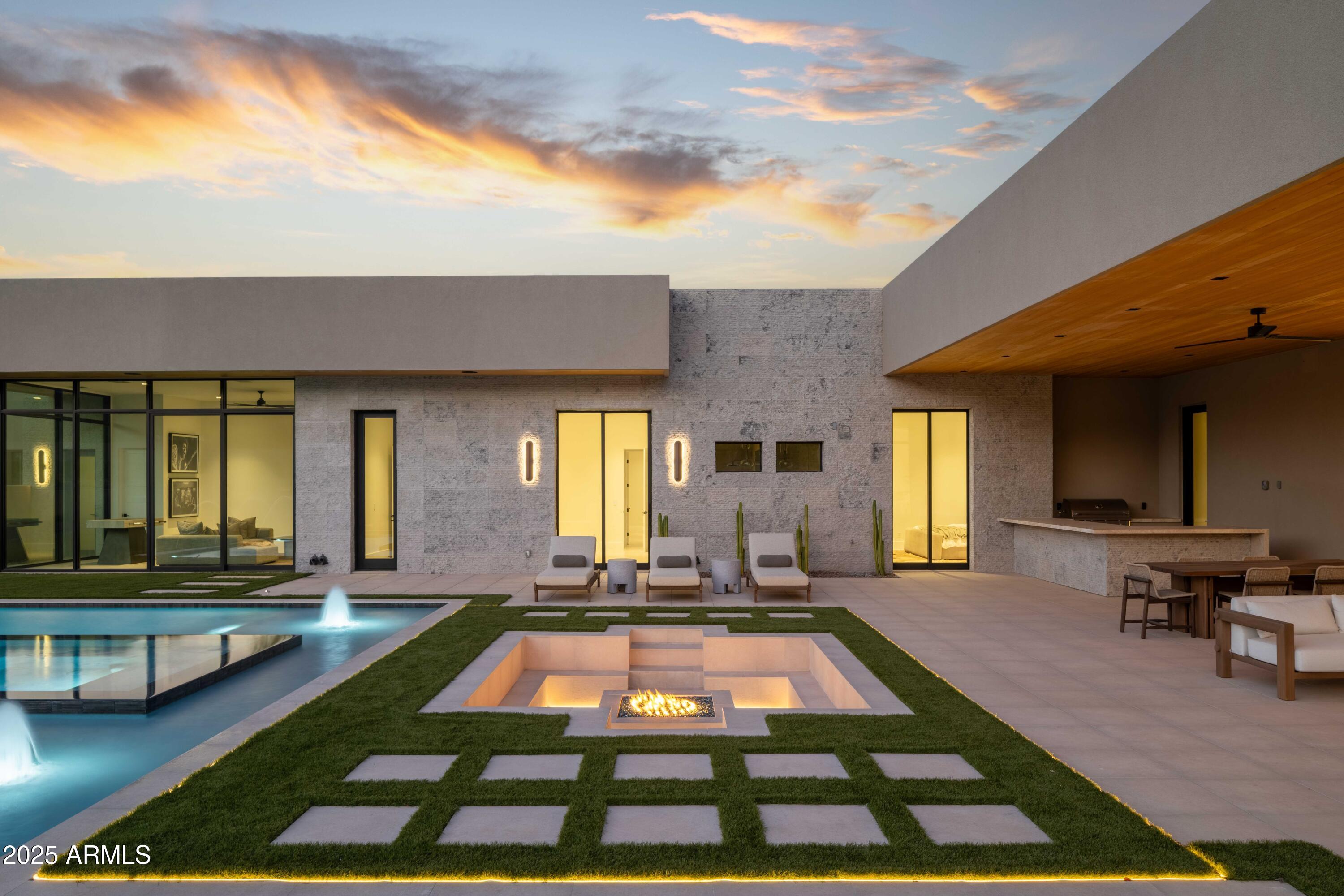 QUARTZ VALLEY - Residential