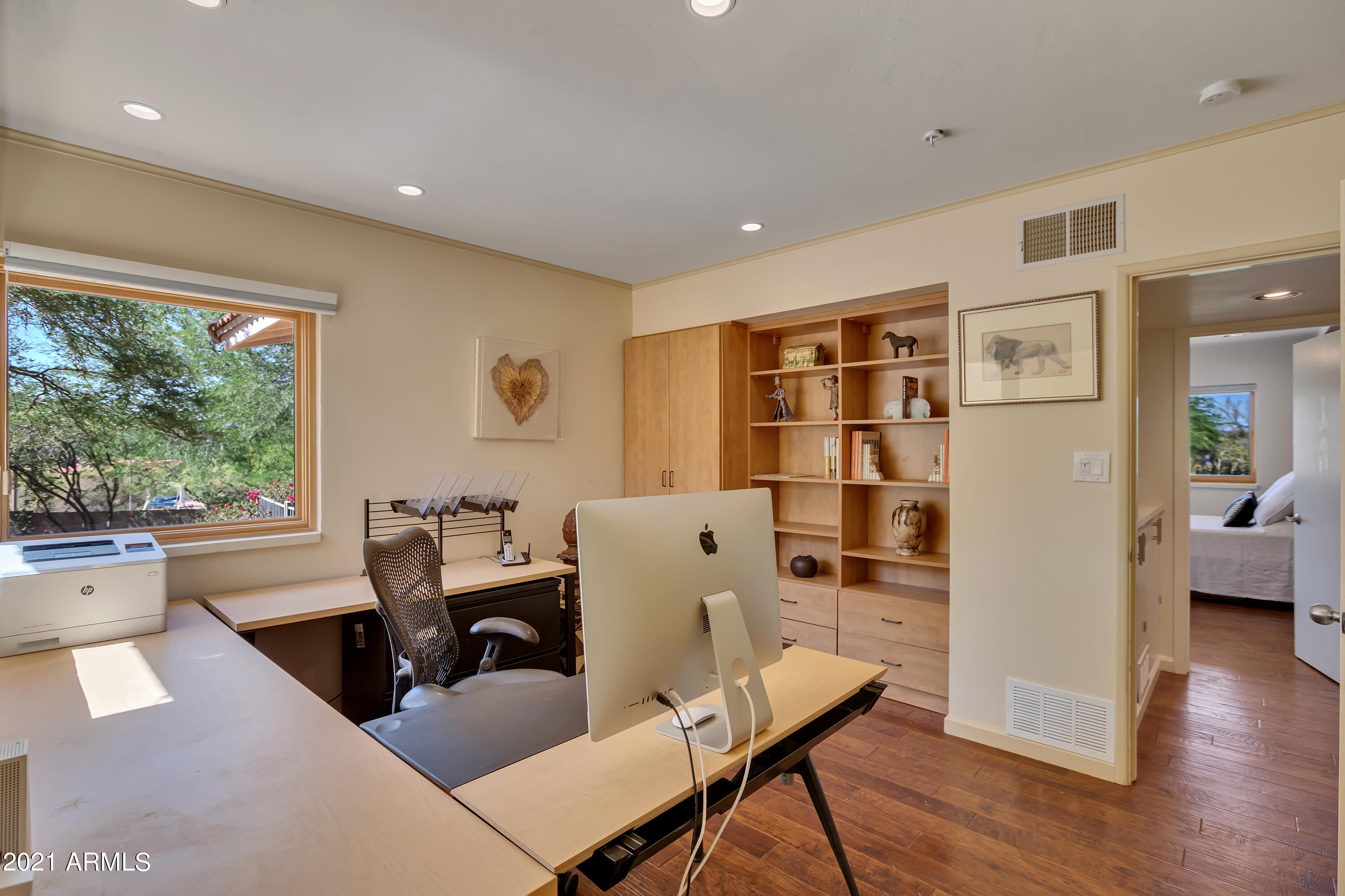 STARLIGHT GARDENS - Residential