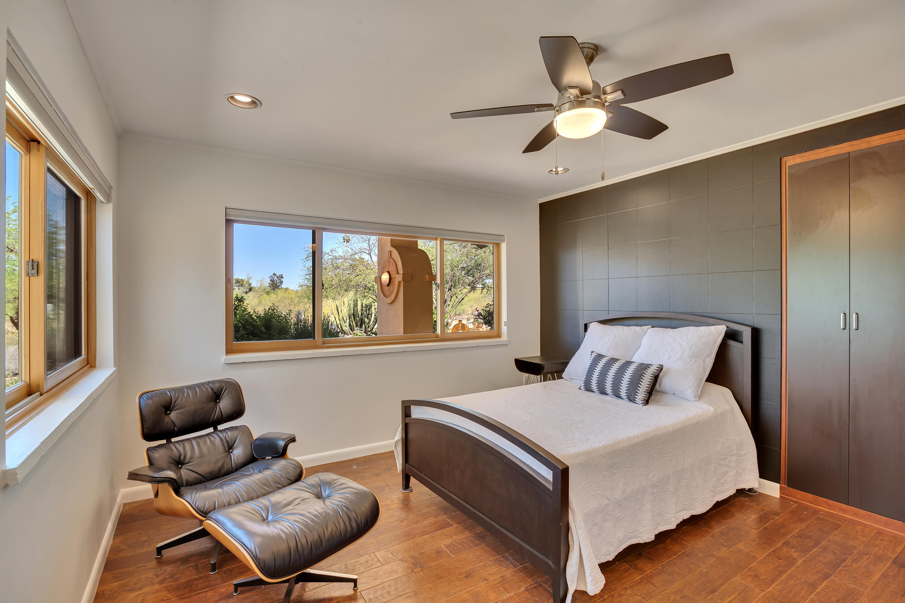 STARLIGHT GARDENS - Residential