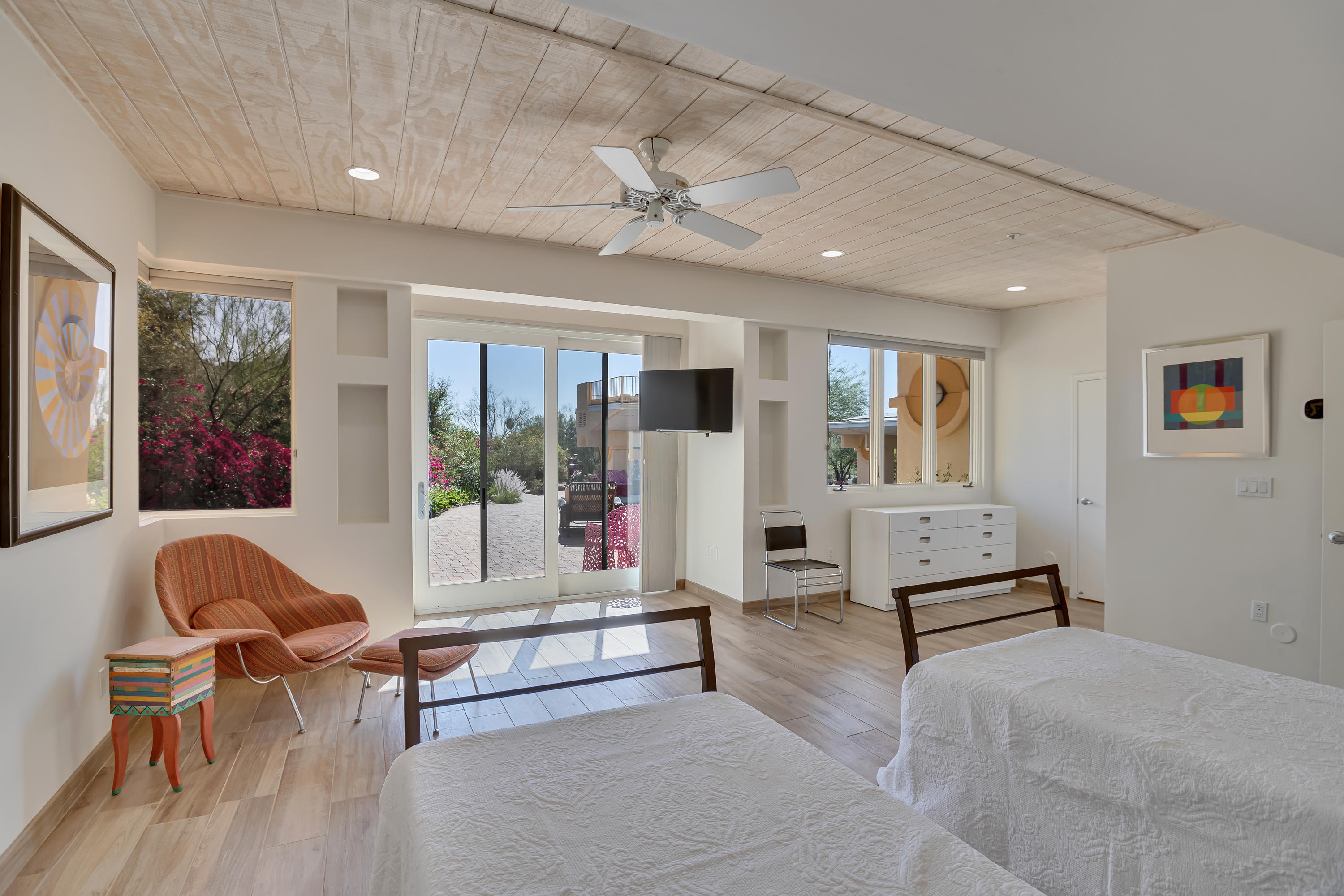 STARLIGHT GARDENS - Residential