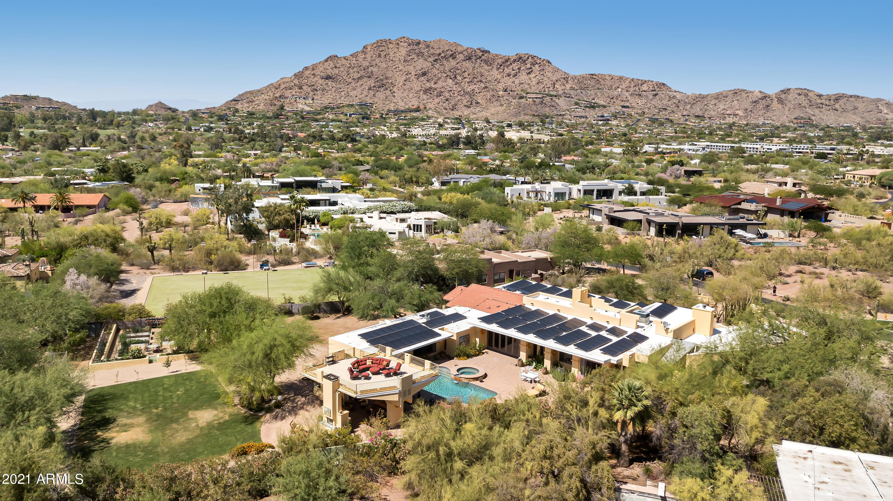 STARLIGHT GARDENS - Residential