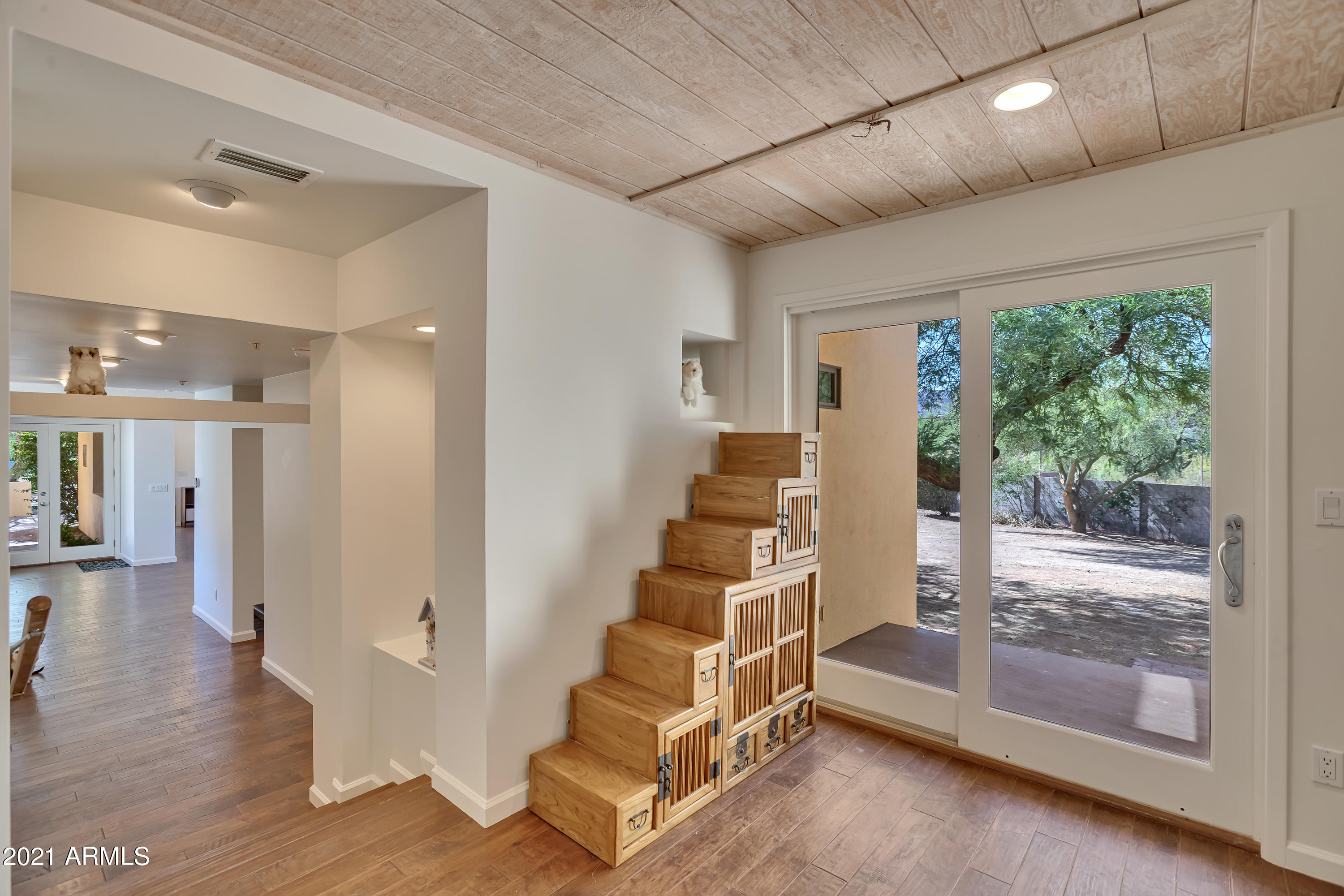 STARLIGHT GARDENS - Residential